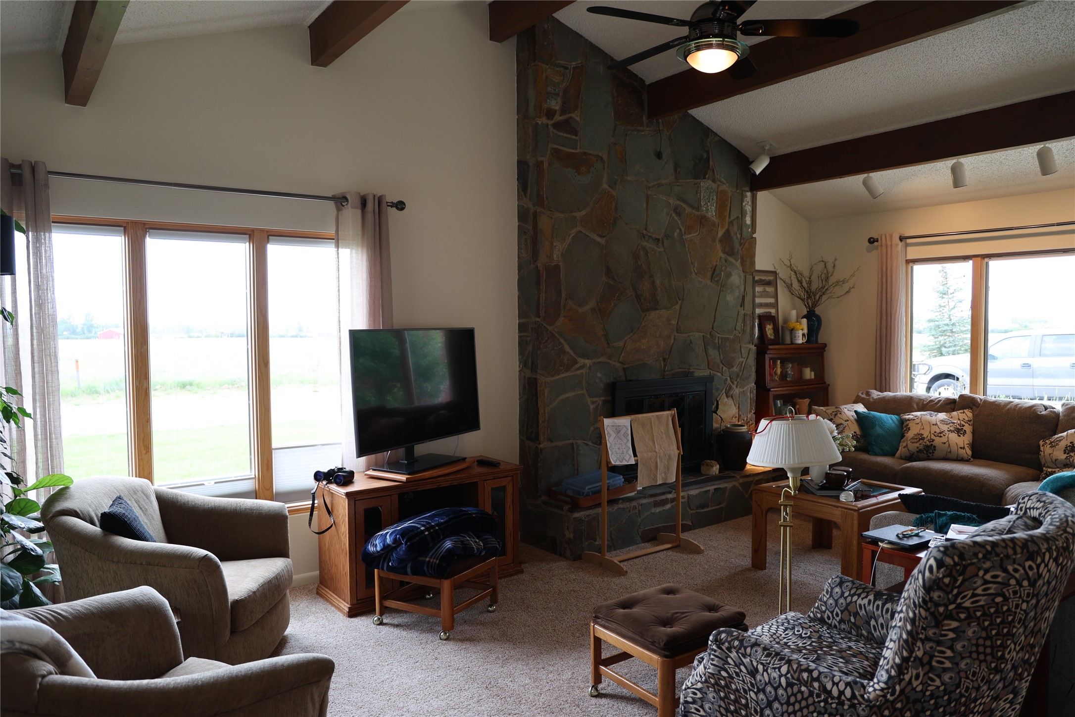 211 Illinois Avenue Property Photo 20