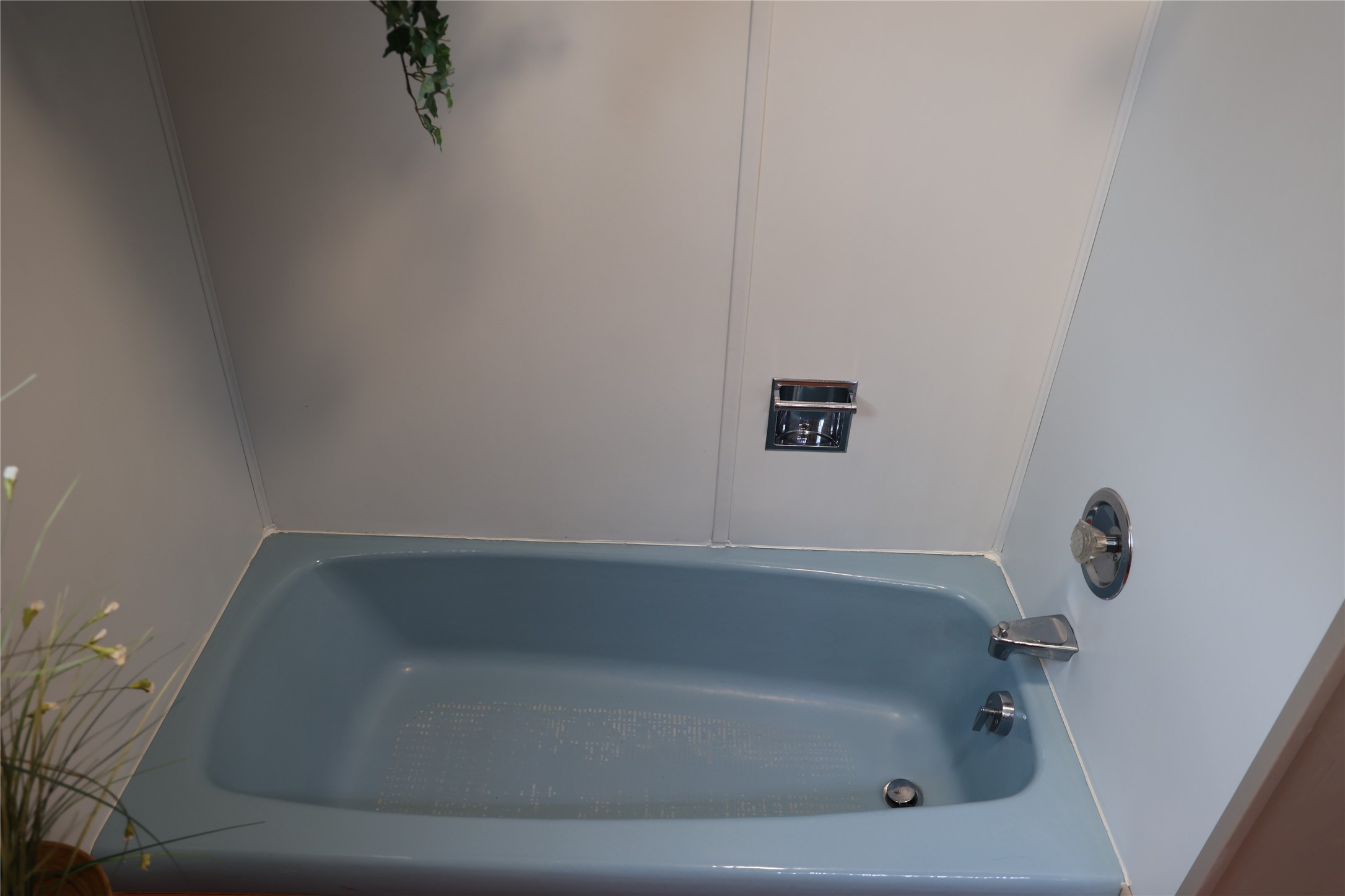211 Illinois Avenue Property Photo 26