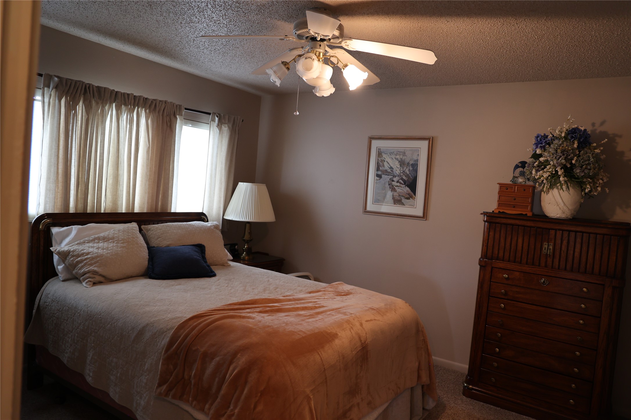 211 Illinois Avenue Property Photo 31
