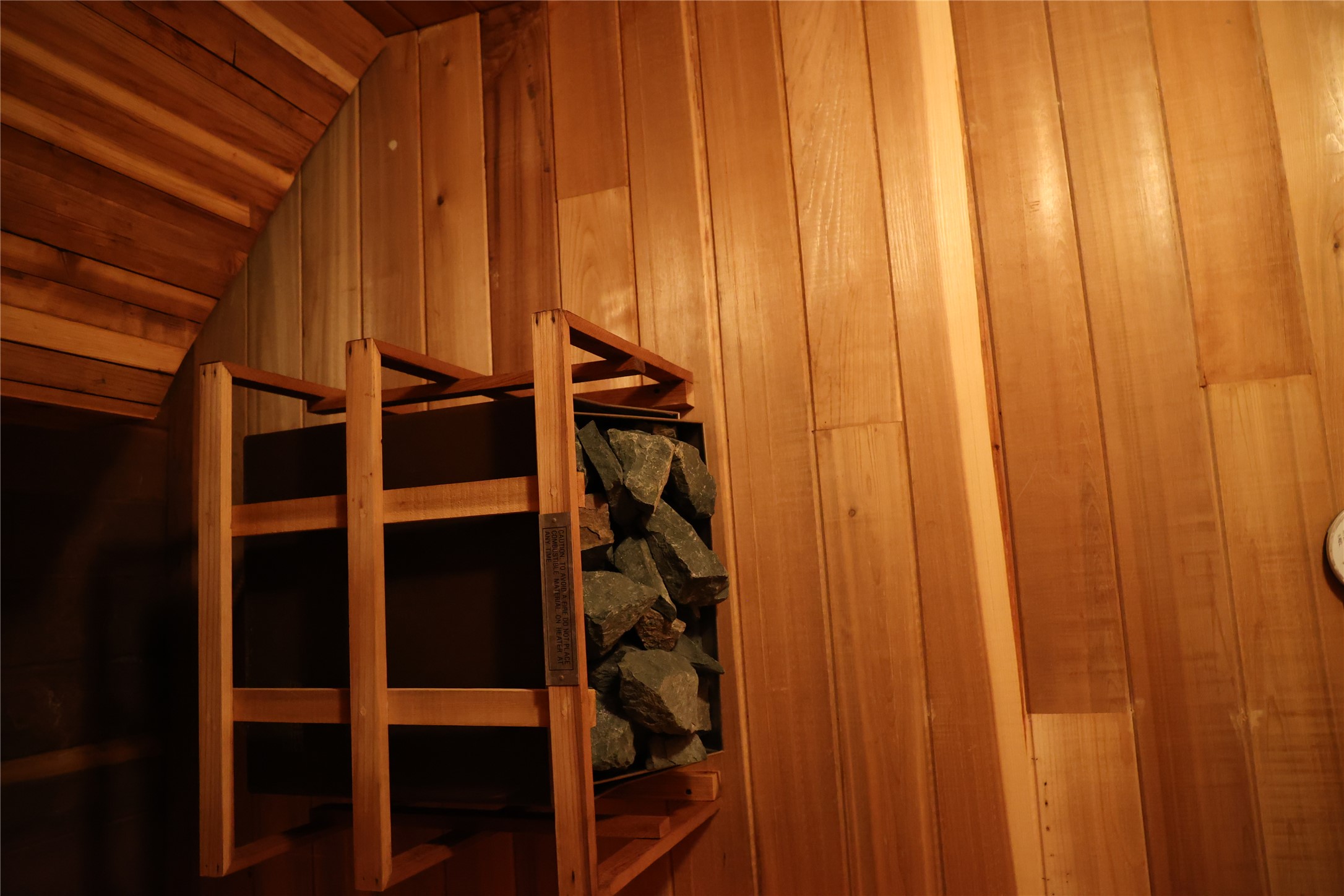 211 Illinois Avenue Property Photo 46