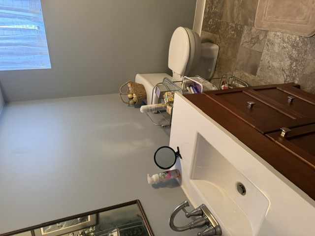 211 Illinois Avenue Property Photo 74