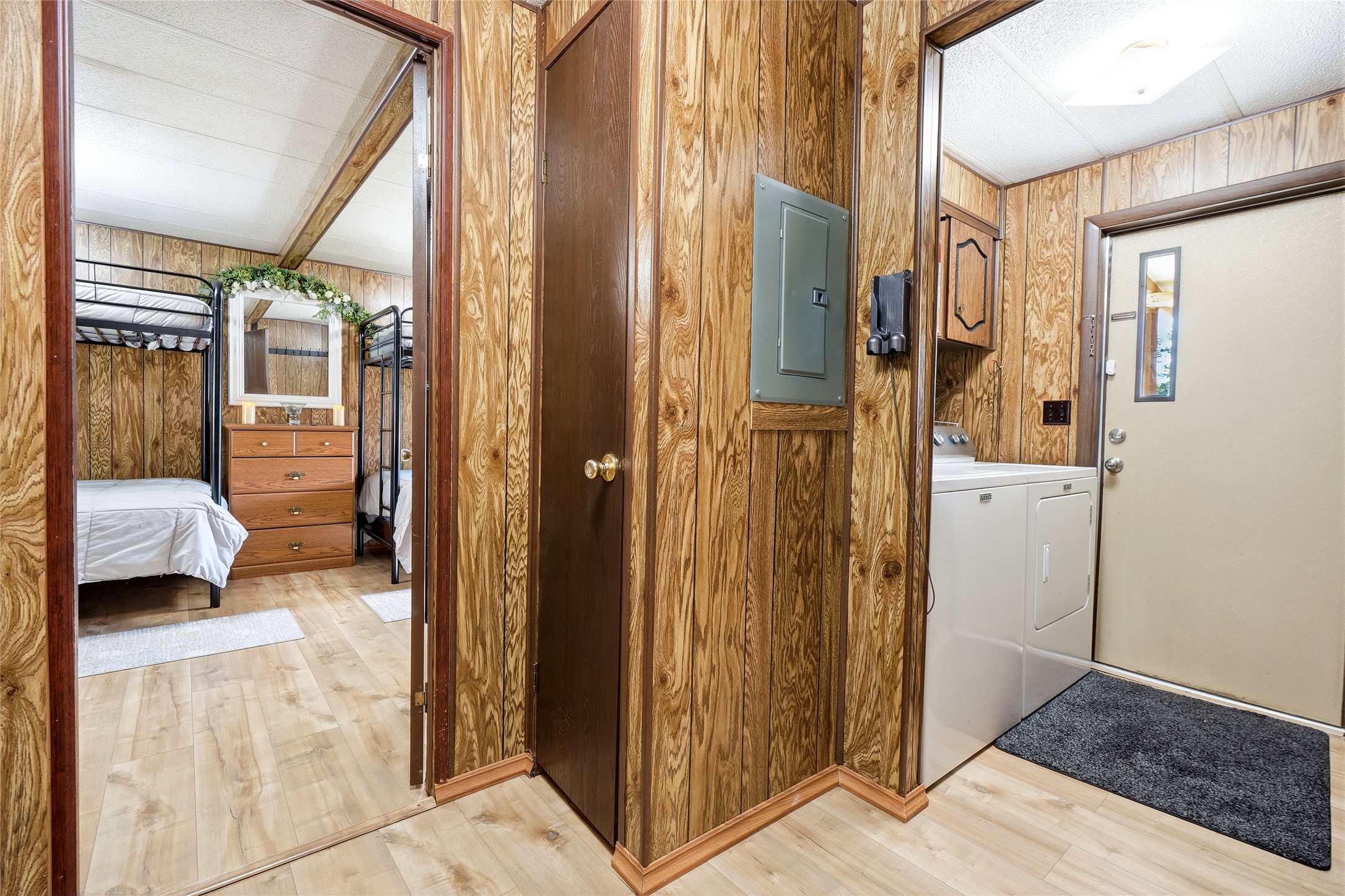 636 E Evergreen Drive Property Photo 18
