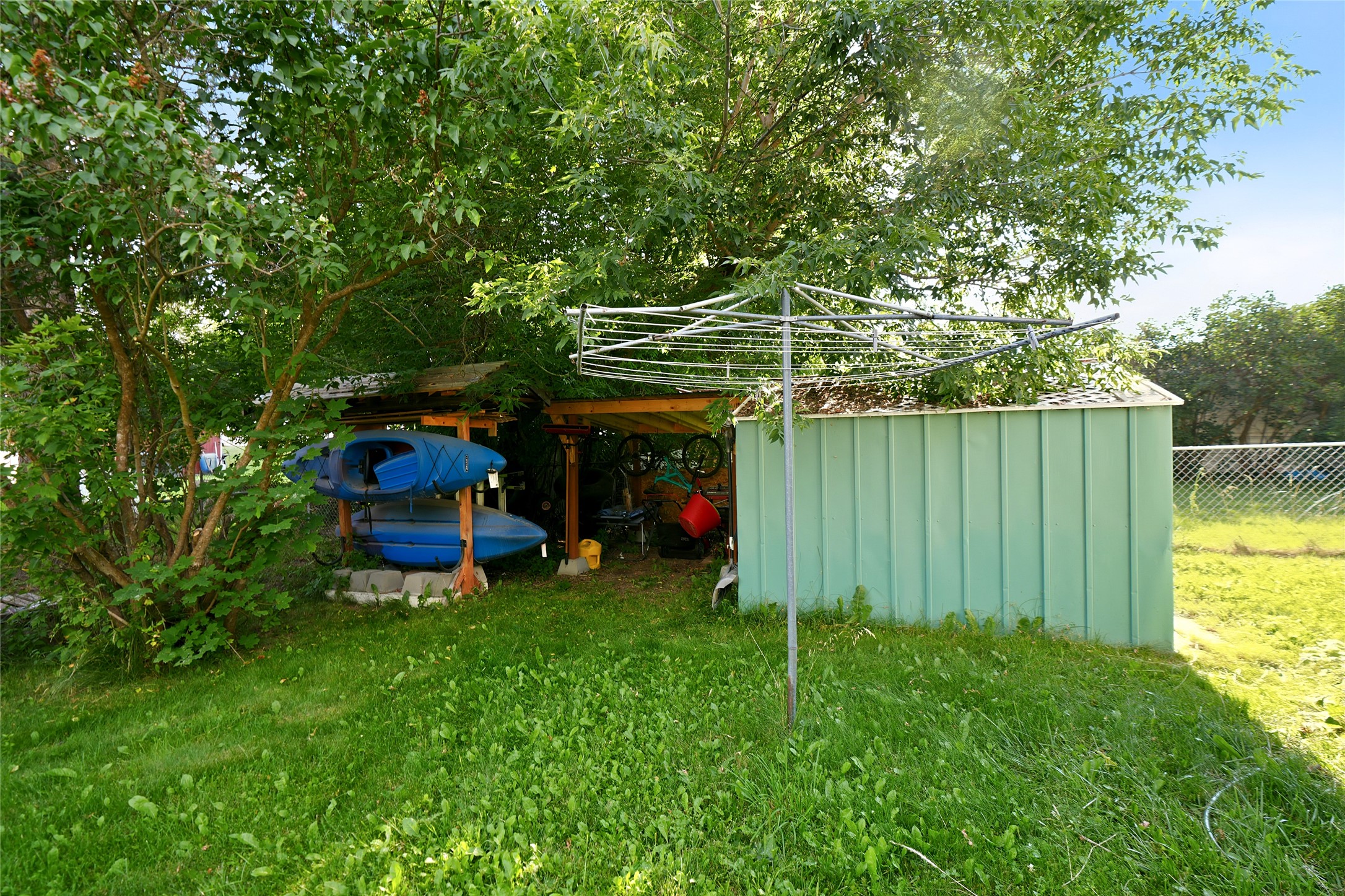 636 E Evergreen Drive Property Photo 28