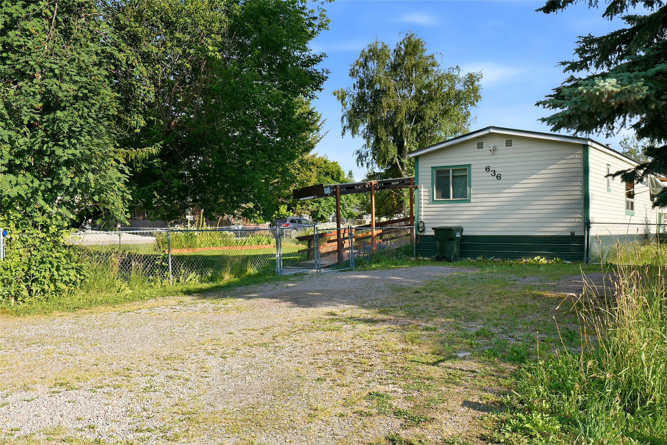 636 E Evergreen Drive Property Photo 42