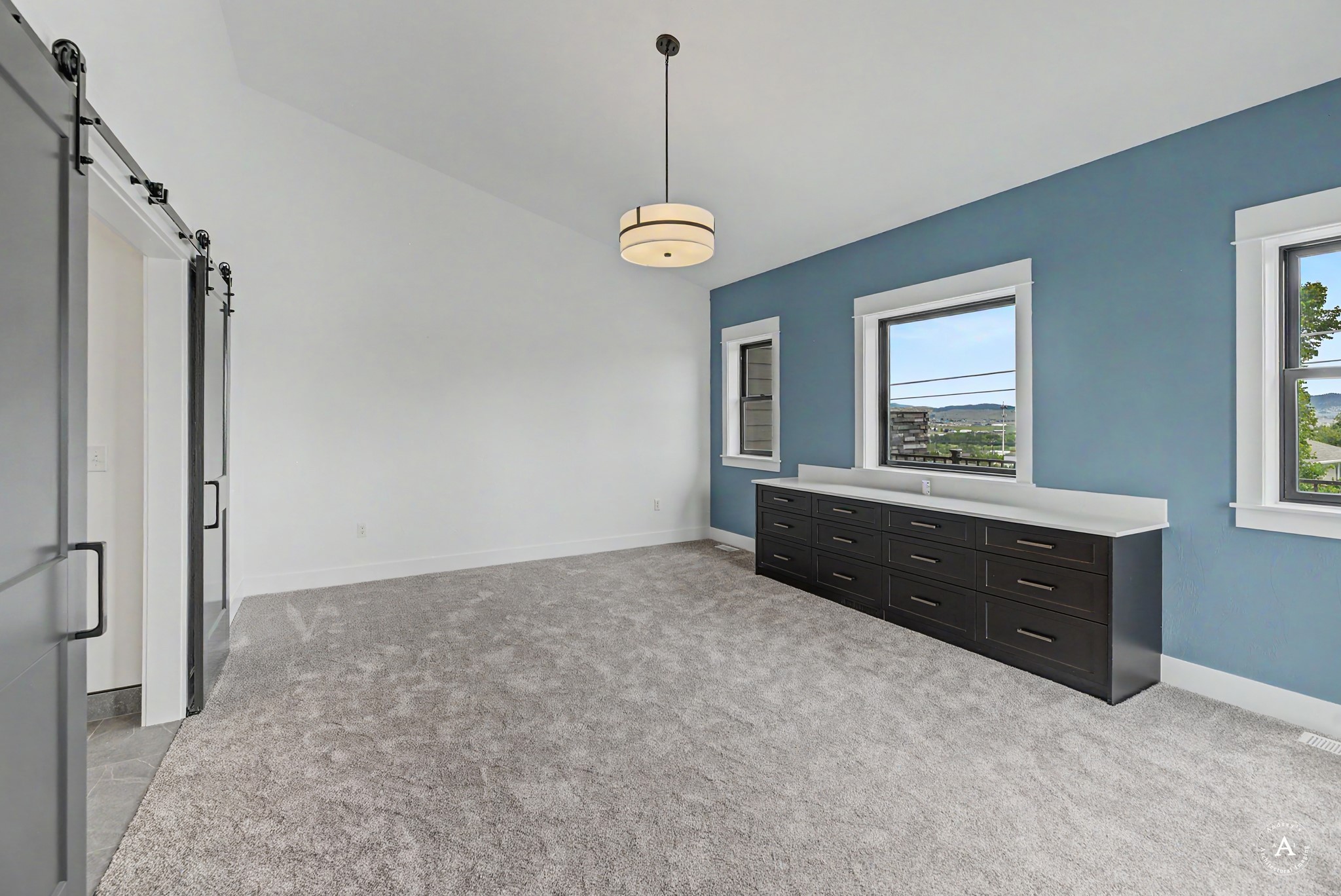 2217 Hauser Boulevard Property Photo 16