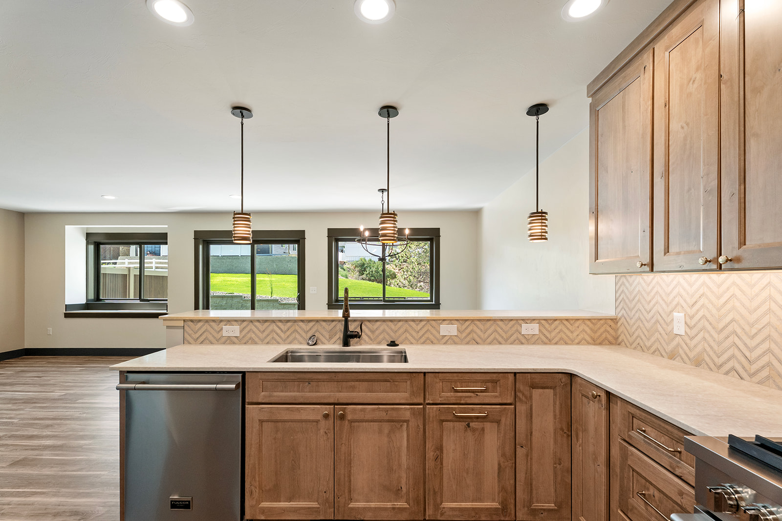 2217 Hauser Boulevard Property Photo 68