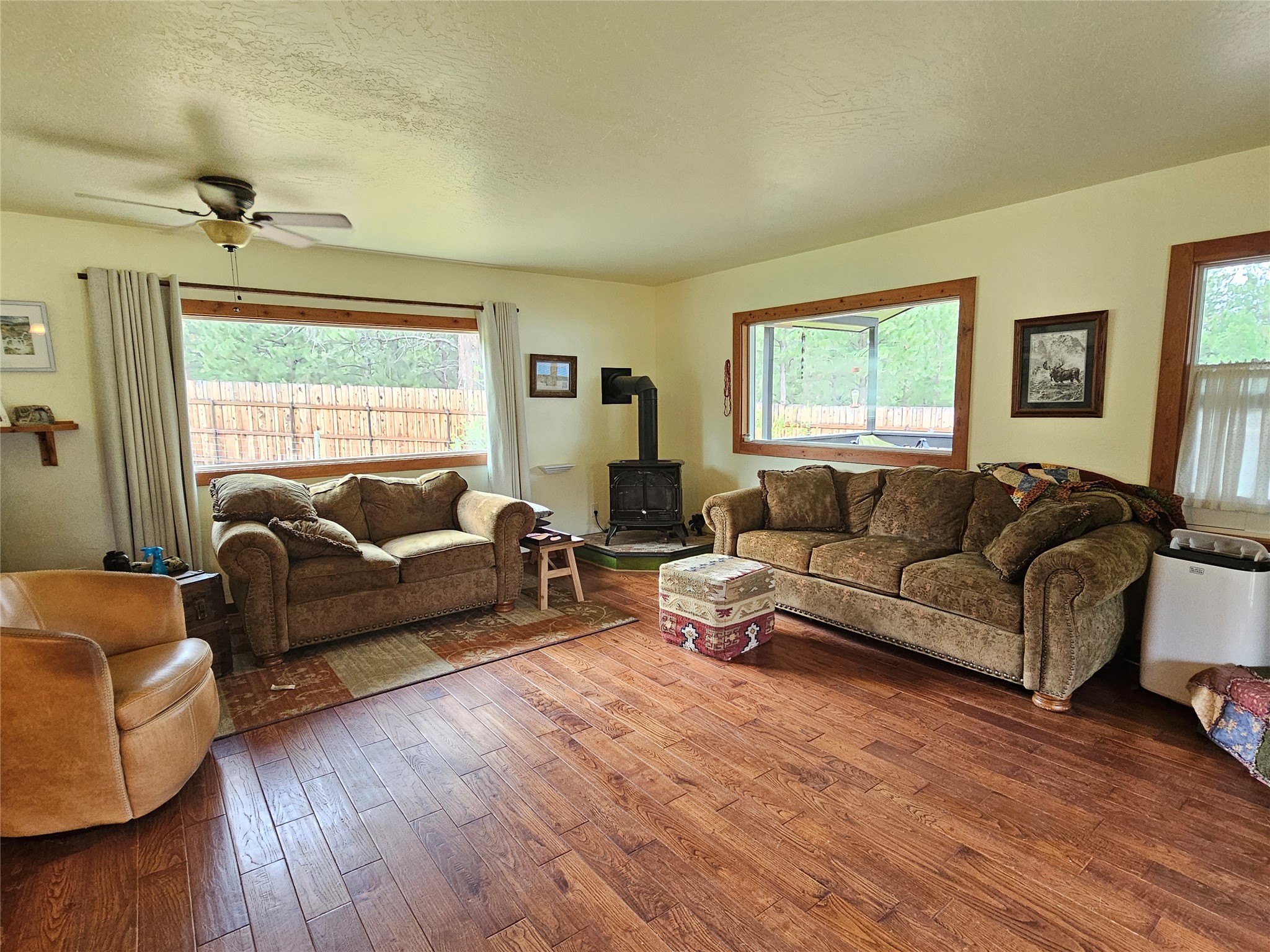 2825 Whites Lane Property Photo 12