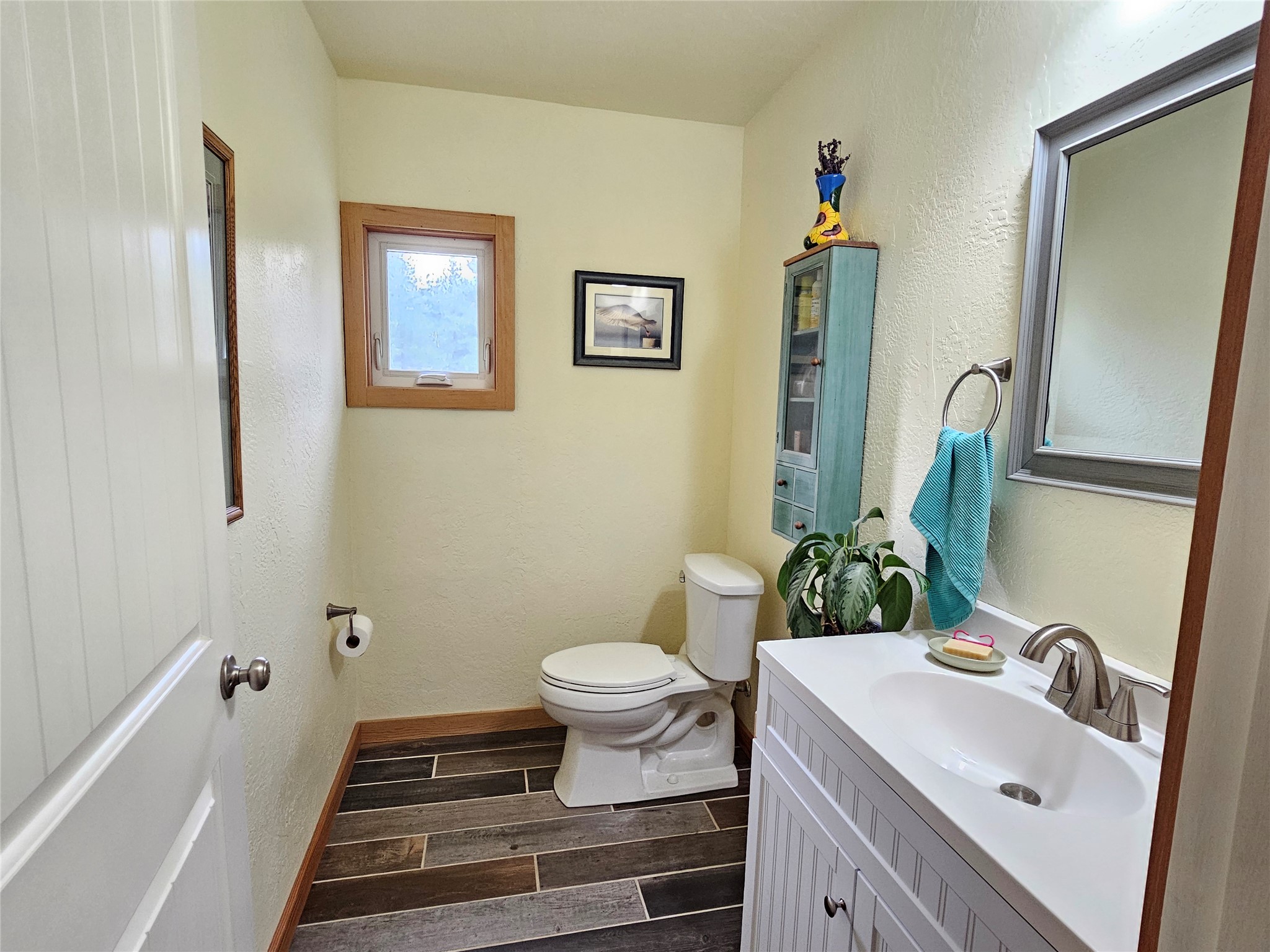 2825 Whites Lane Property Photo 15