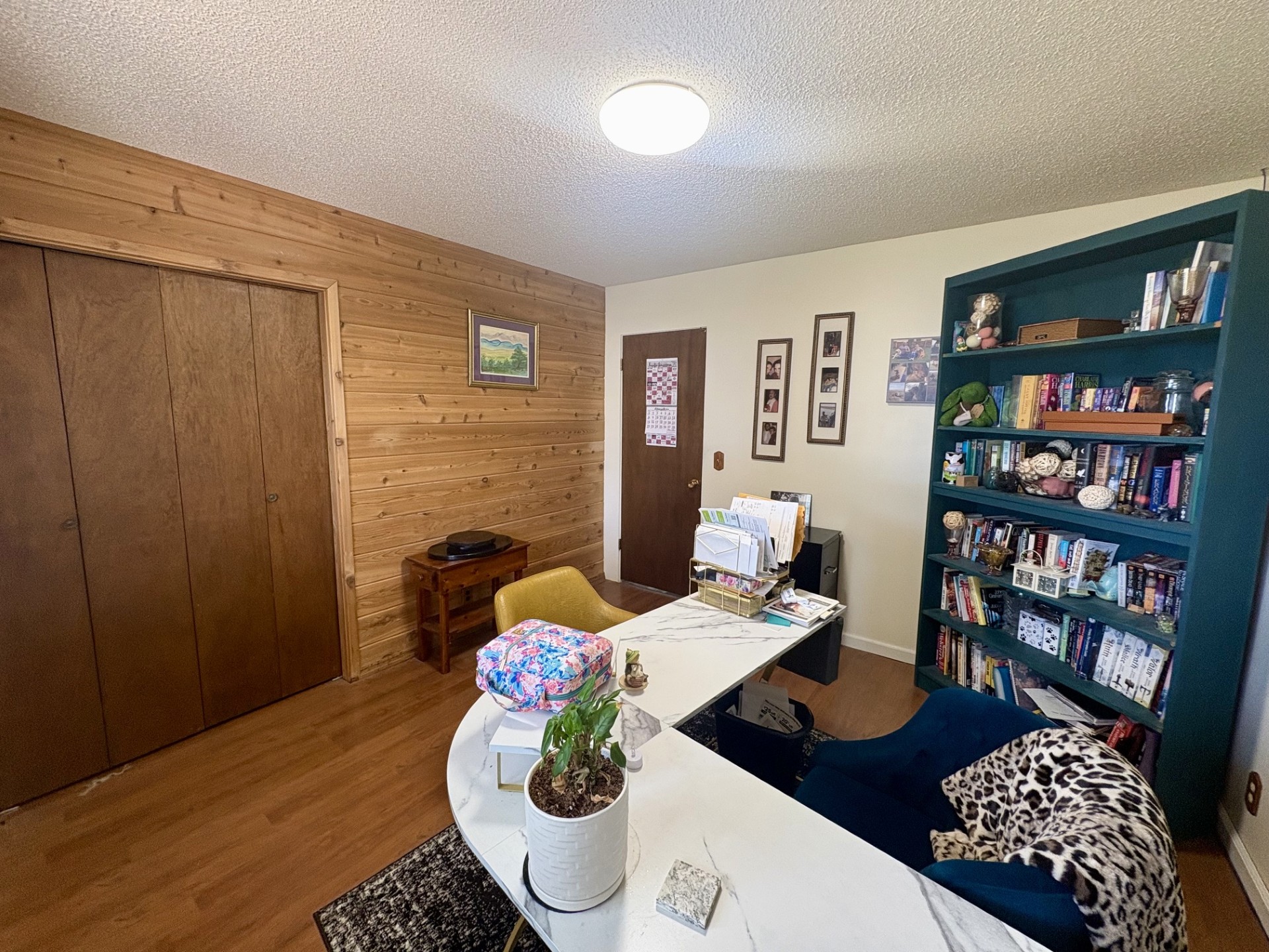 308 2nd Street E Property Photo 11