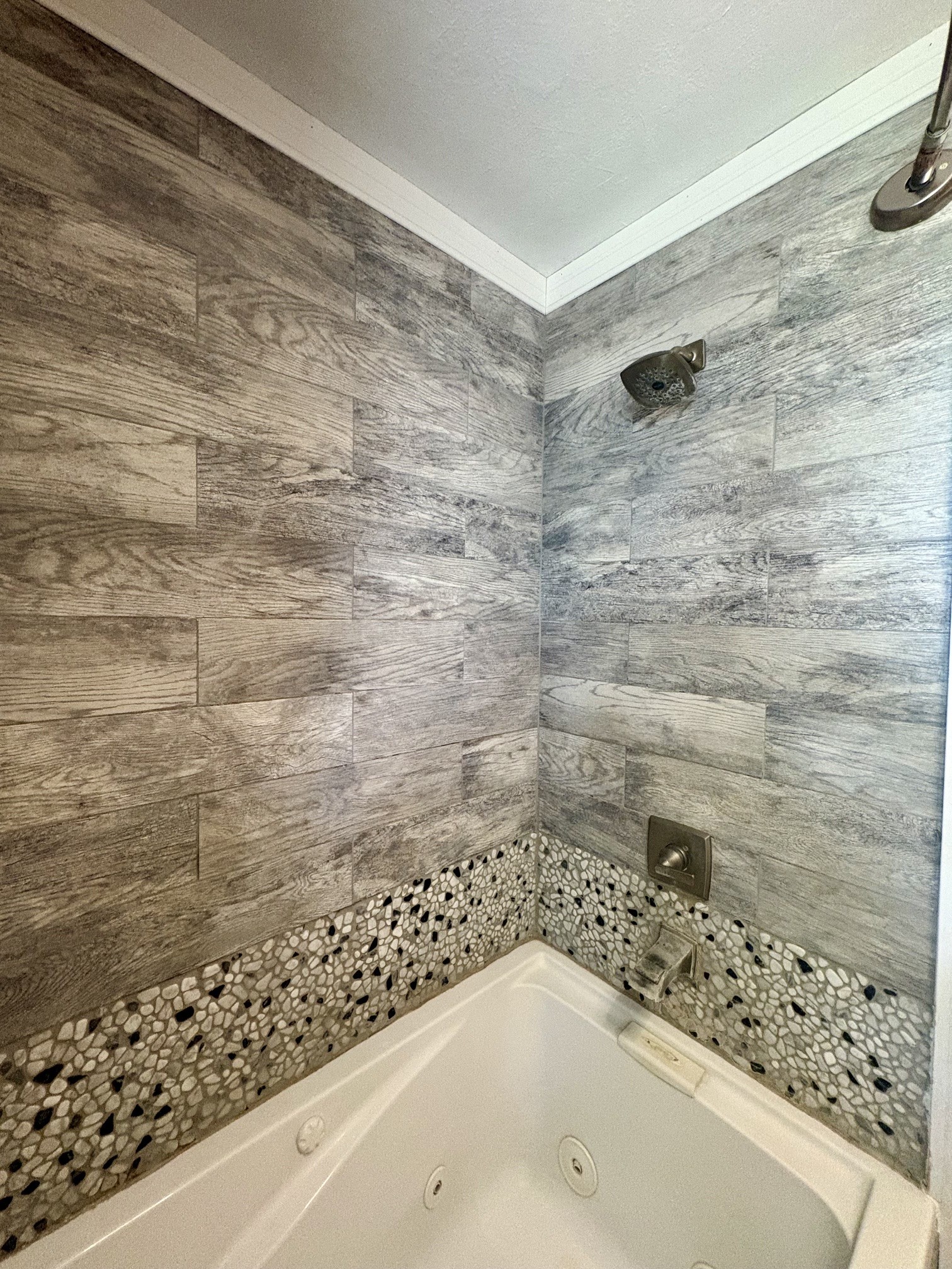 308 2nd Street E Property Photo 13