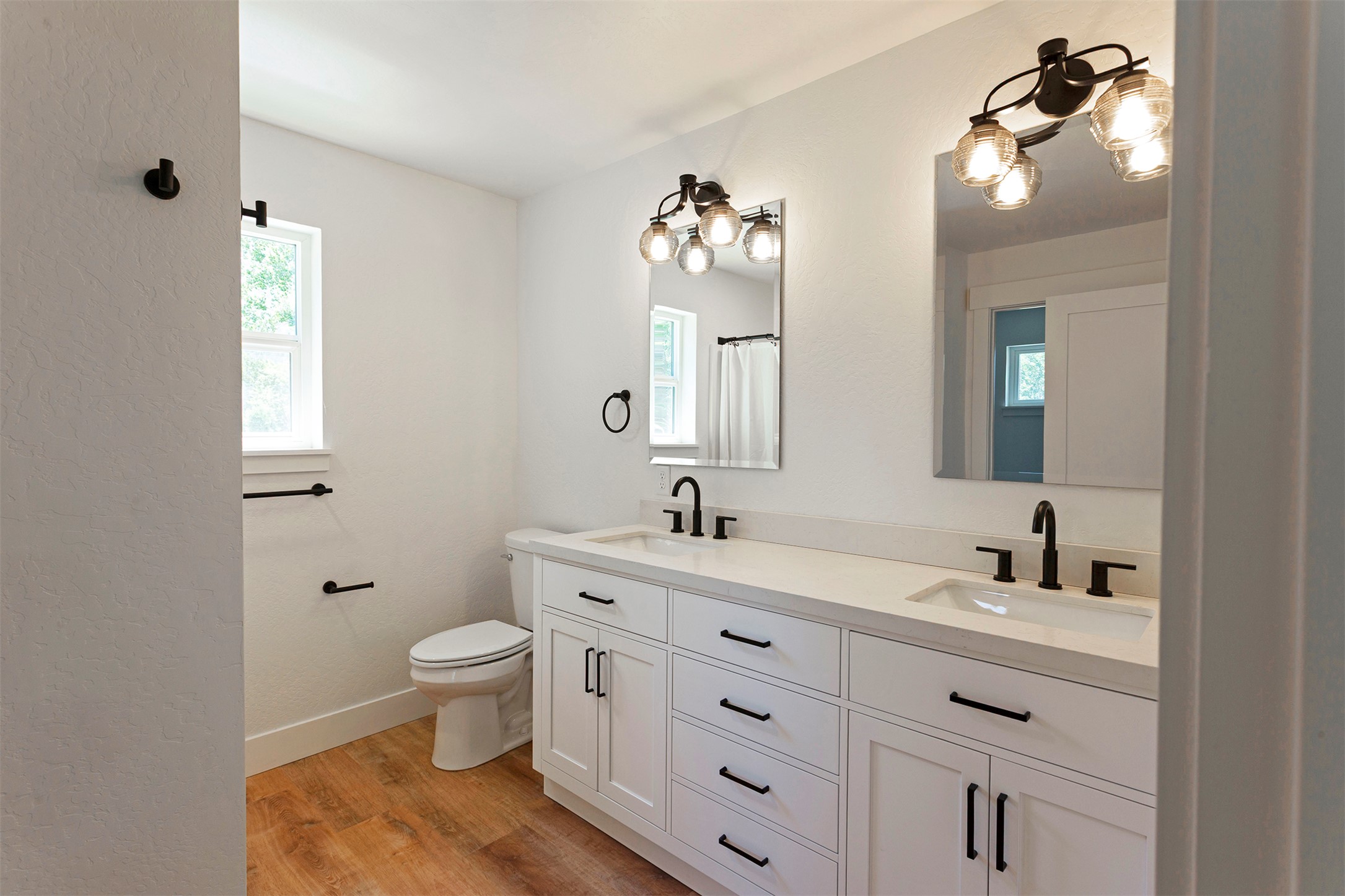 106 3rd Street Property Photo 8