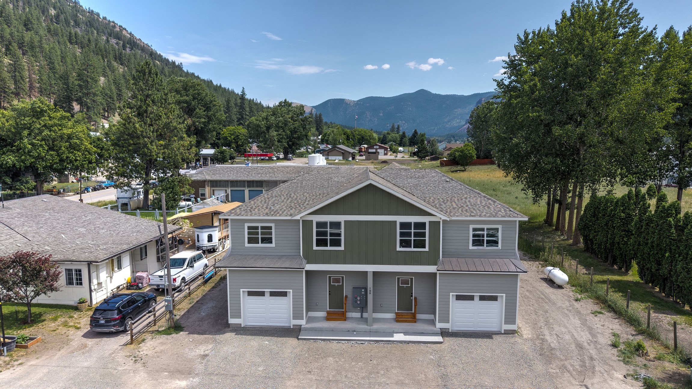 106 3rd Street Property Photo 12