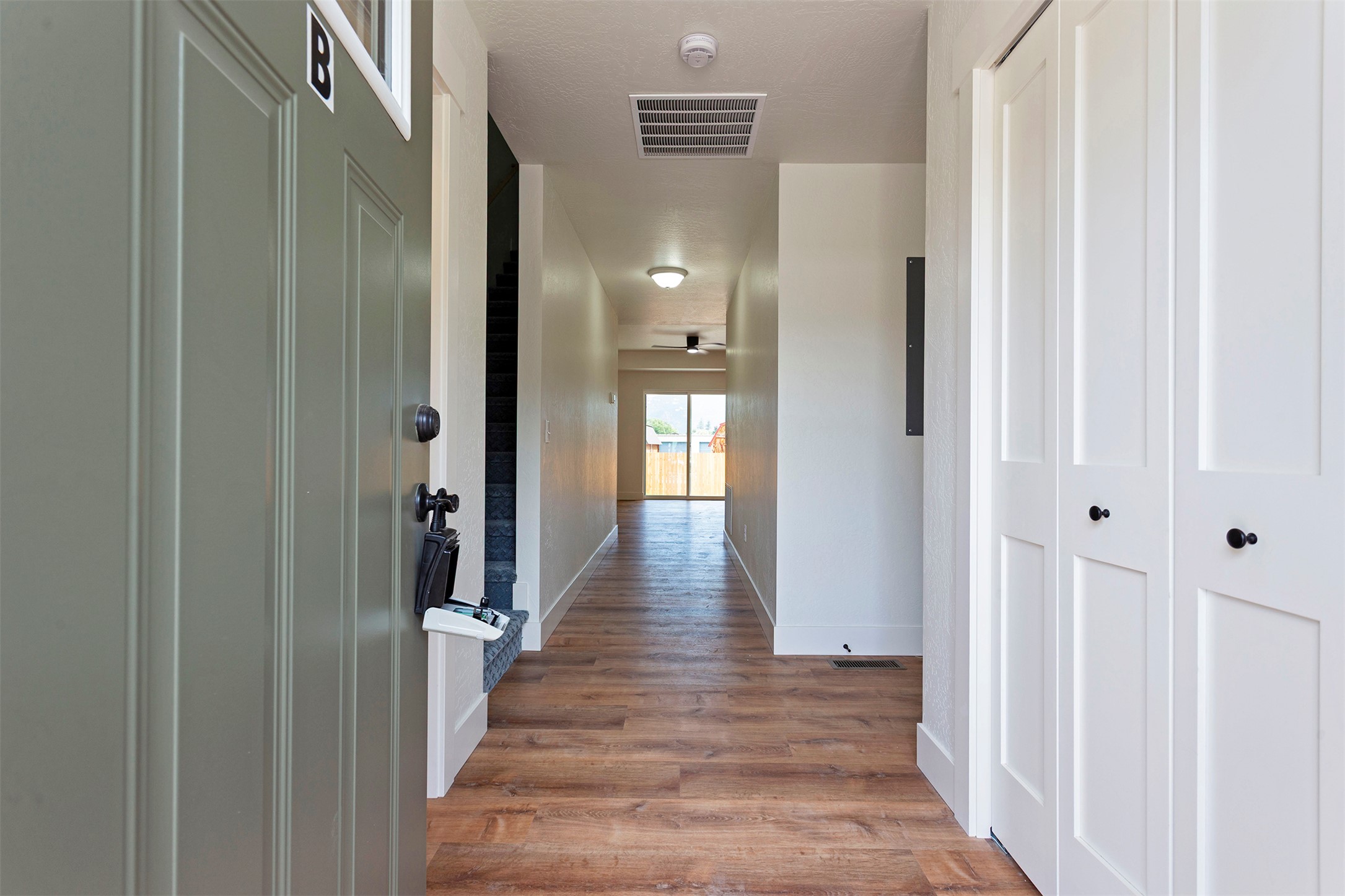 106 3rd Street Property Photo 33