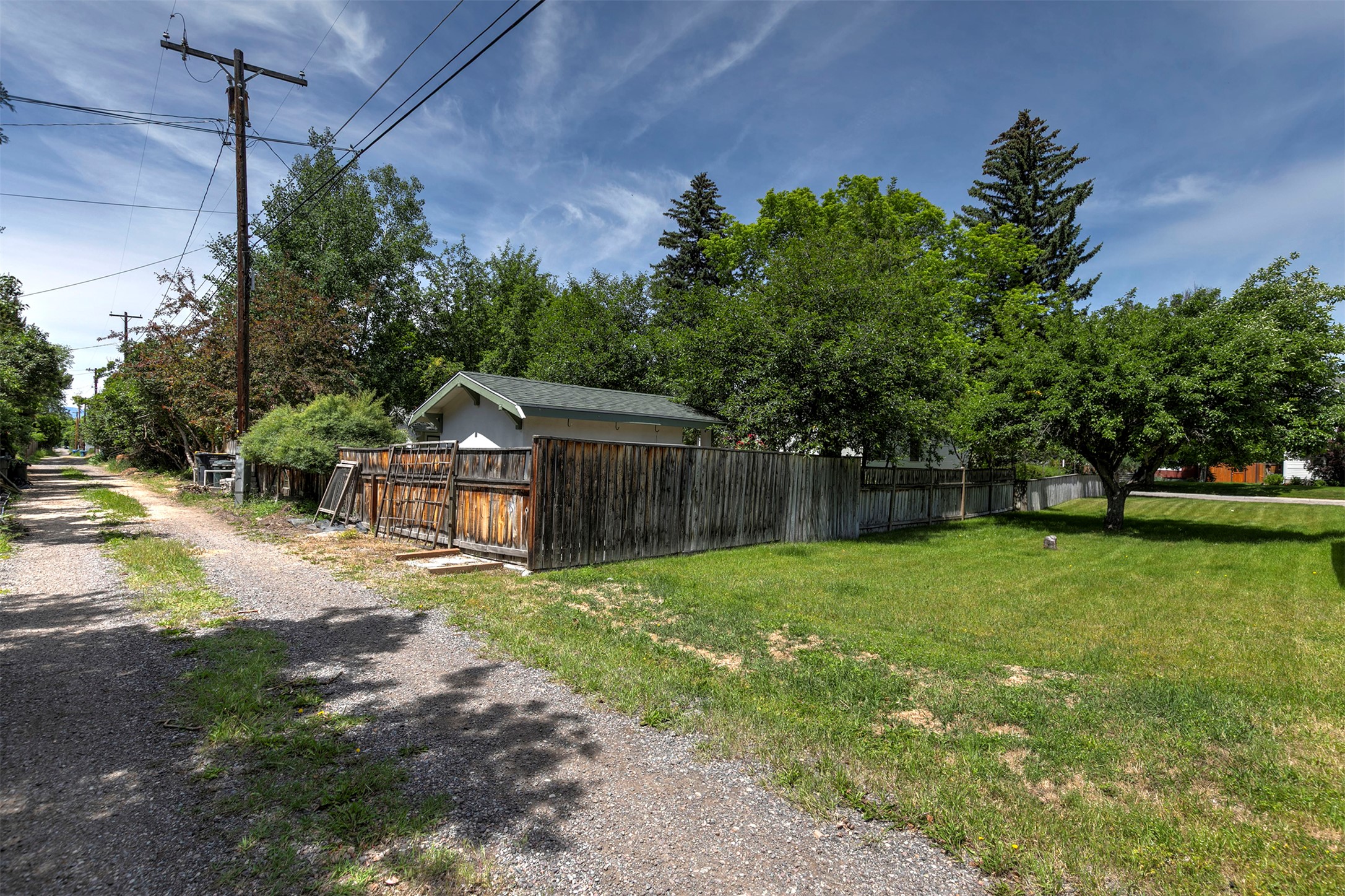 Nhn E Kent Avenue Property Photo 5