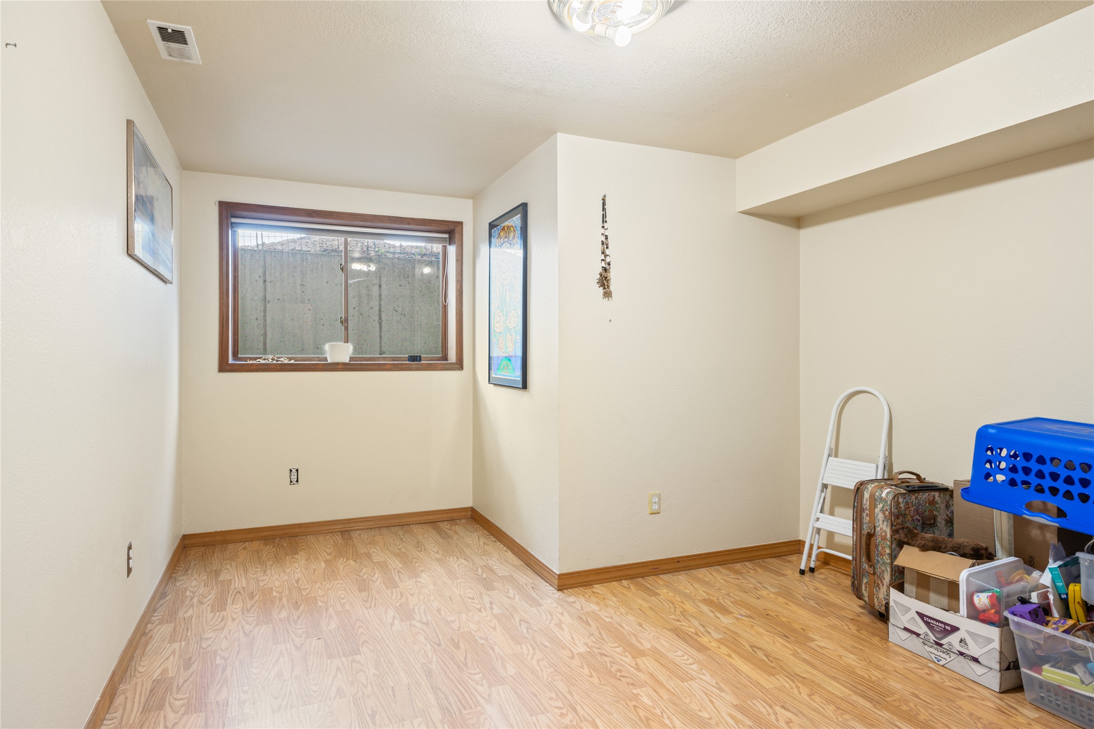 9849 Lees Lane Property Photo 24