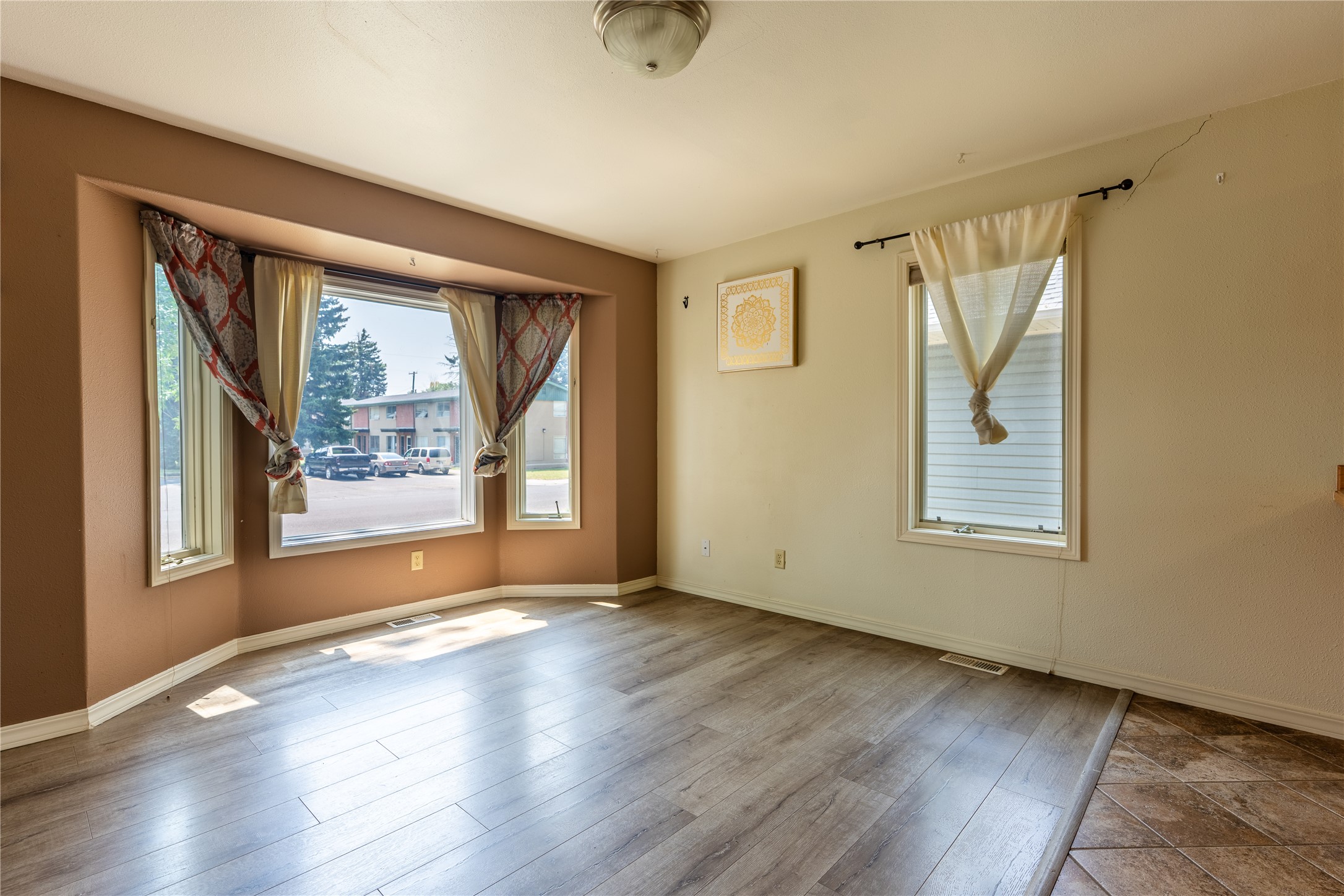 1809 9th Avenue S Property Photo 3