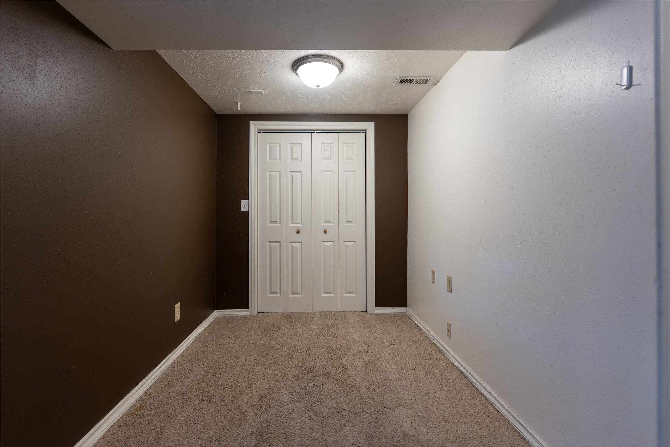 1809 9th Avenue S Property Photo 25