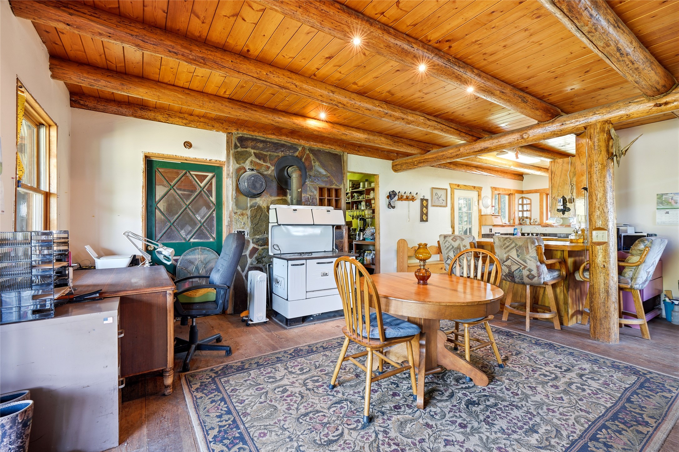 526 Stoddard Ranch Road Property Photo 10
