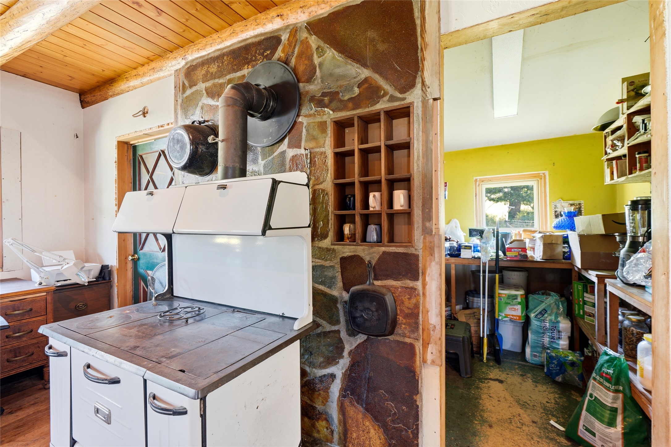 526 Stoddard Ranch Road Property Photo 12