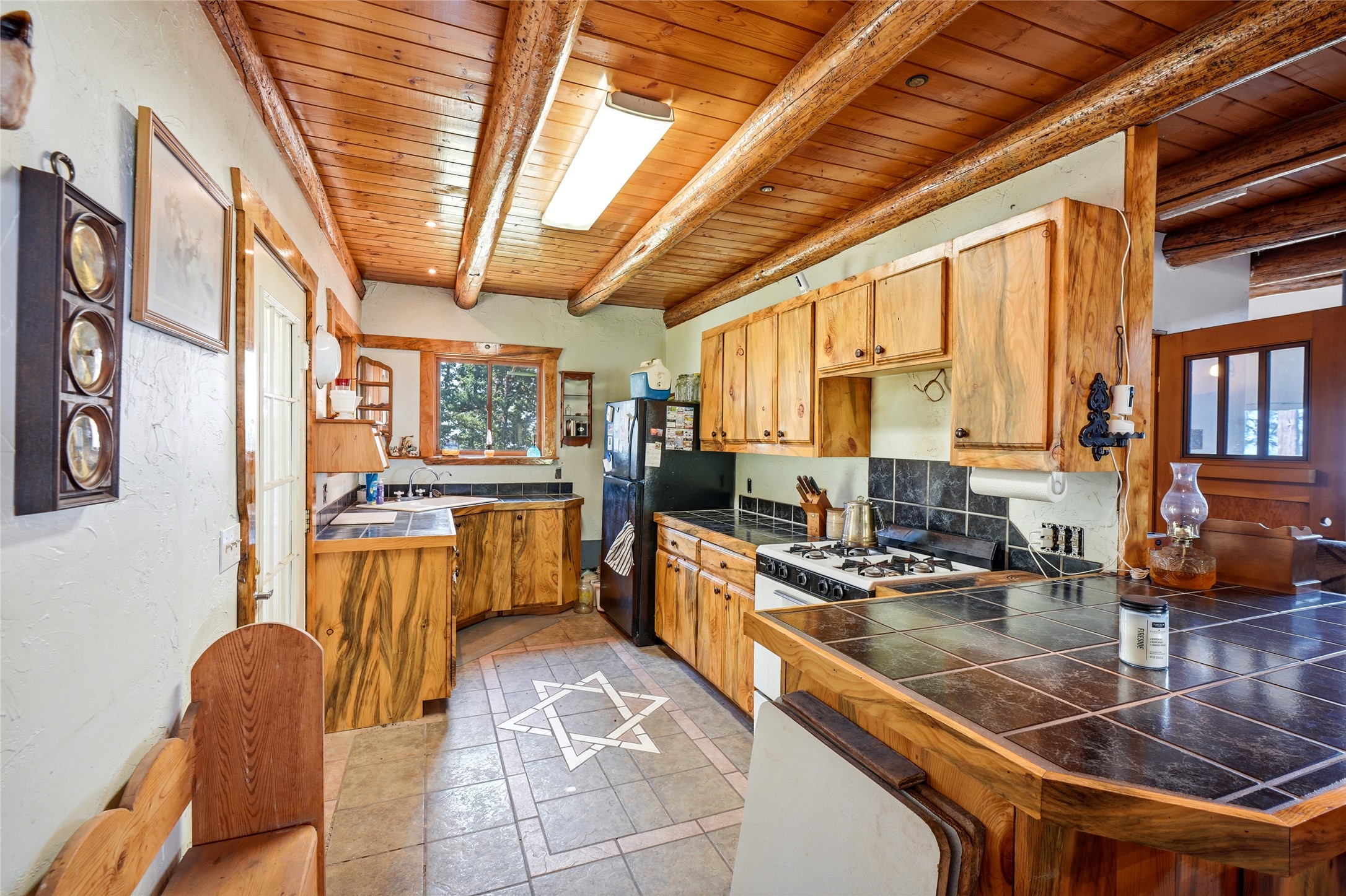 526 Stoddard Ranch Road Property Photo 14