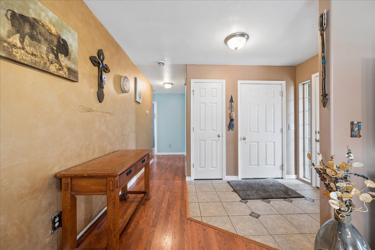 206 Jackson Peak Drive Property Photo 3