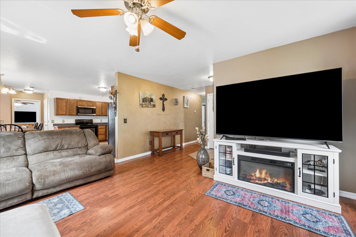 206 Jackson Peak Drive Property Photo 13