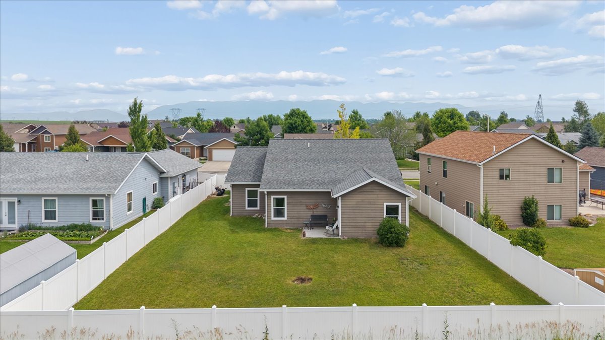 206 Jackson Peak Drive Property Photo 32