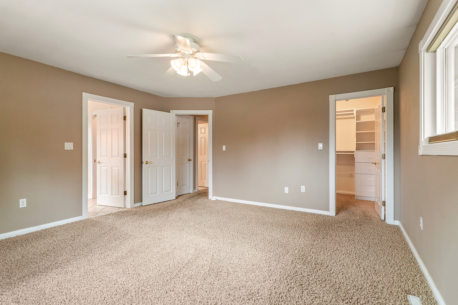1904 Gold Rush Avenue Property Photo 20