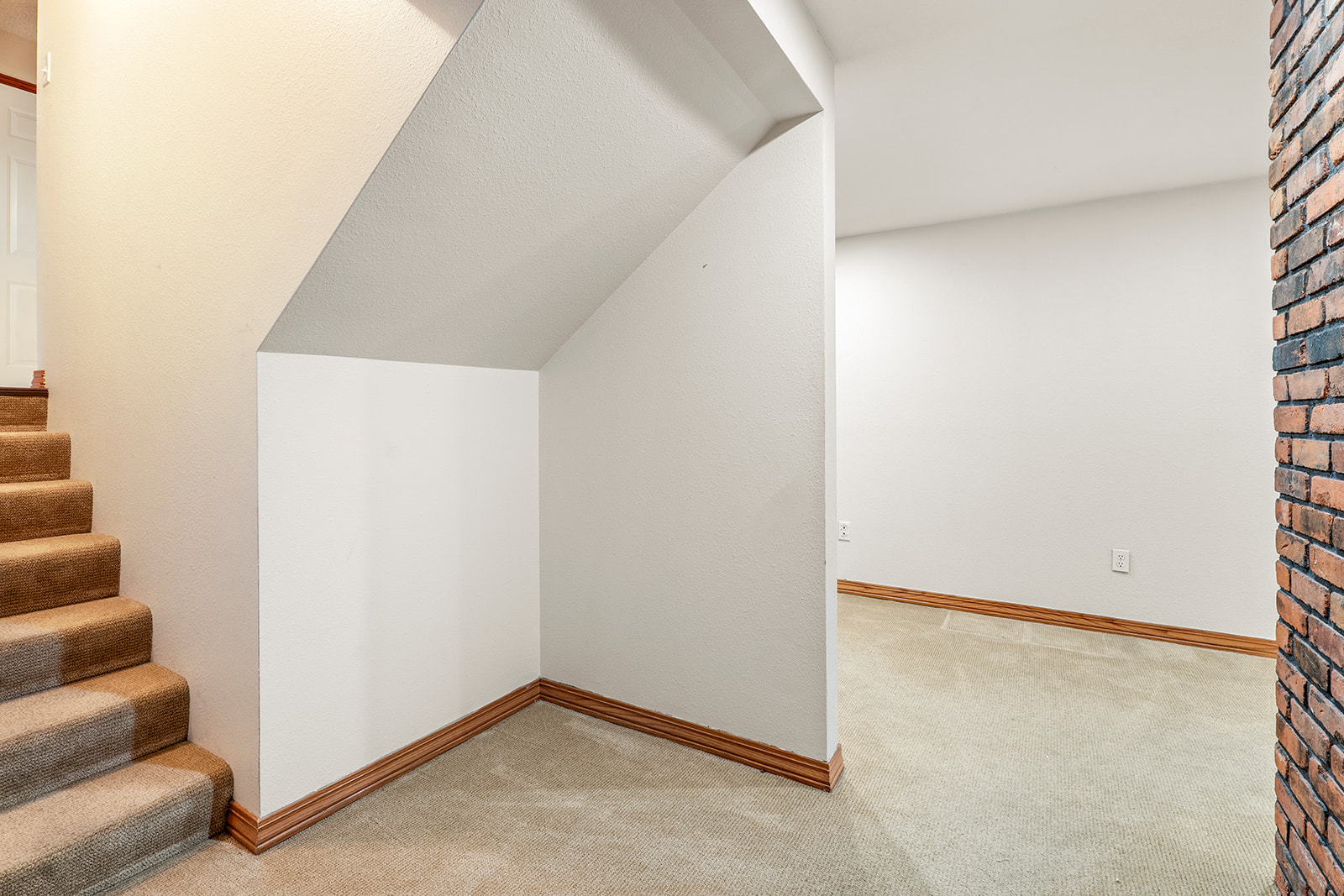 1904 Gold Rush Avenue Property Photo 31