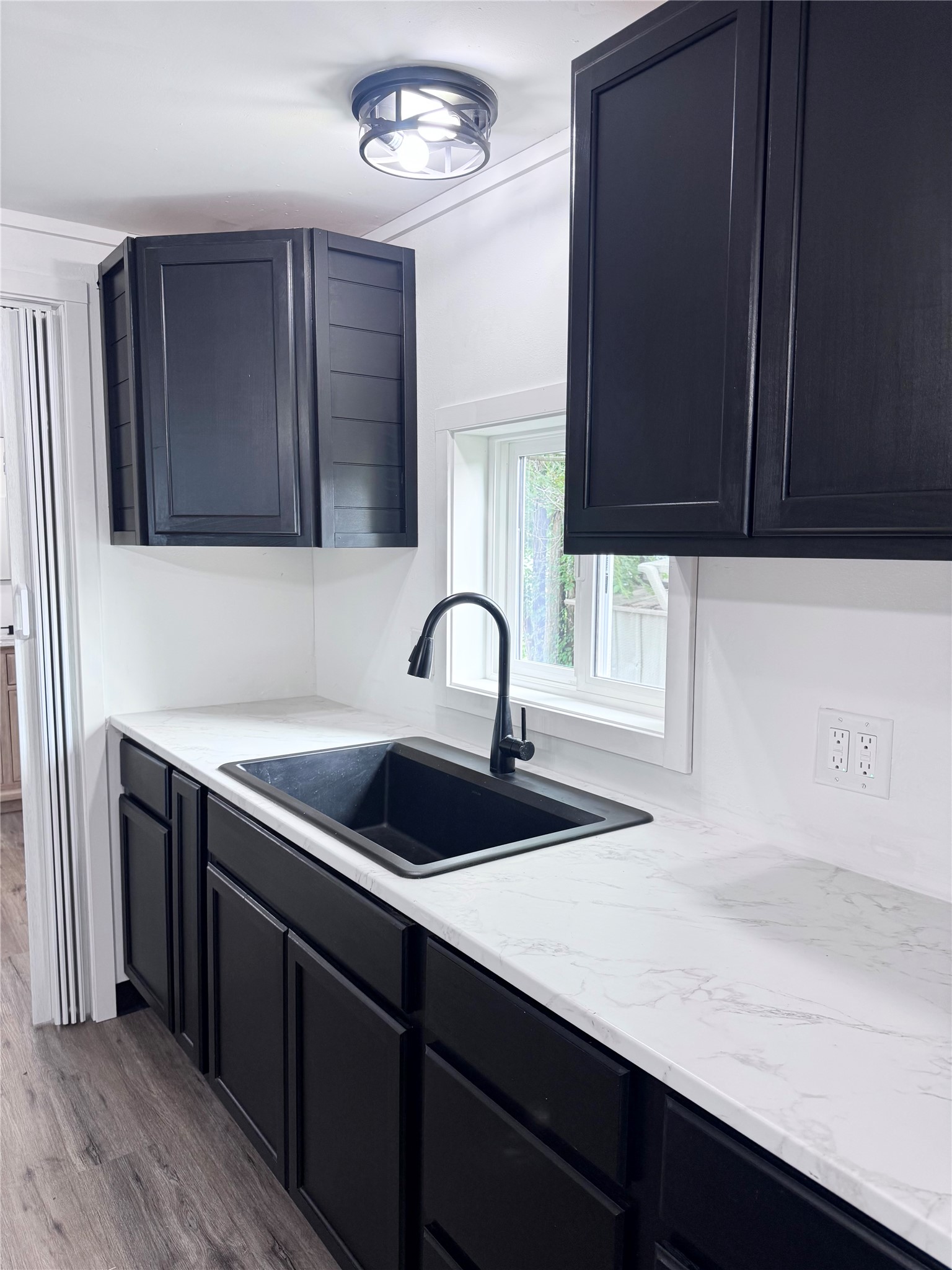 2958 Sunny Side Road Property Photo 8