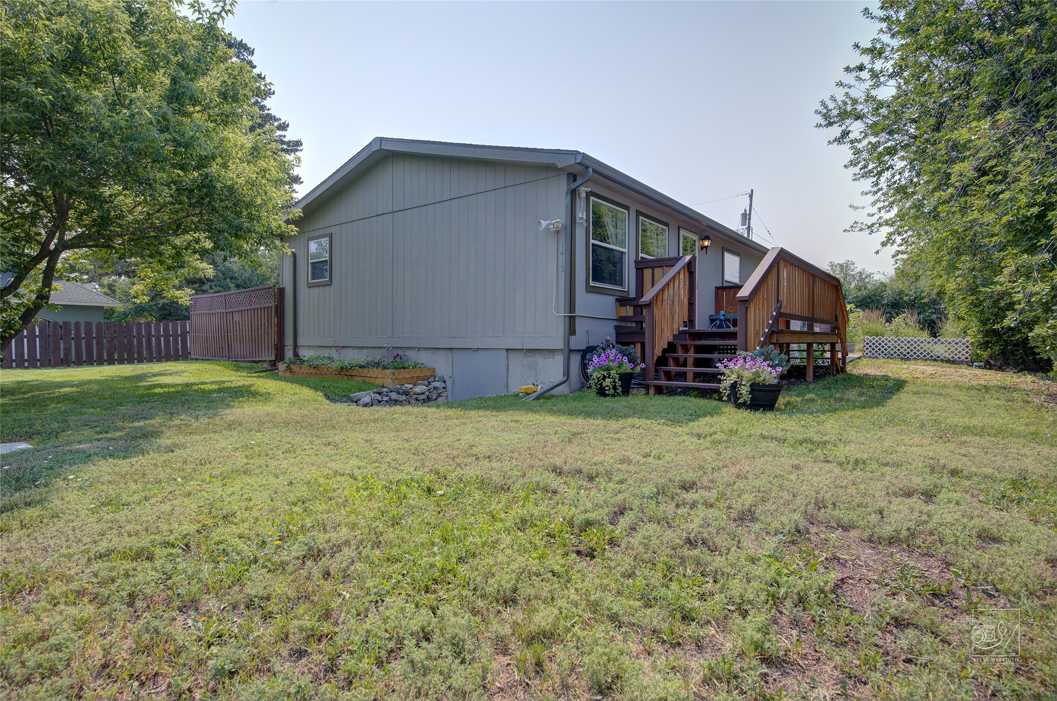 1415 Chestnut Street Property Photo 1