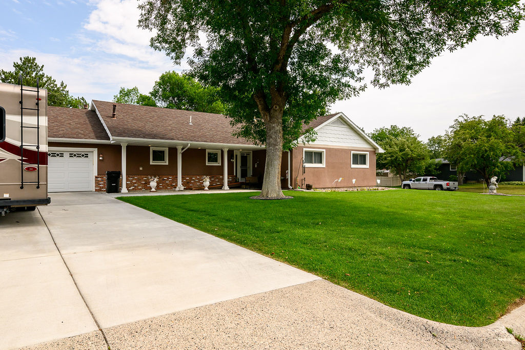 1903 Forest Park Drive Property Photo 1