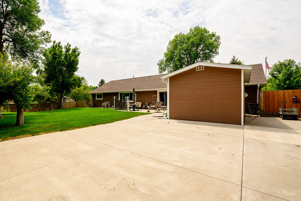 1903 Forest Park Drive Property Photo 11