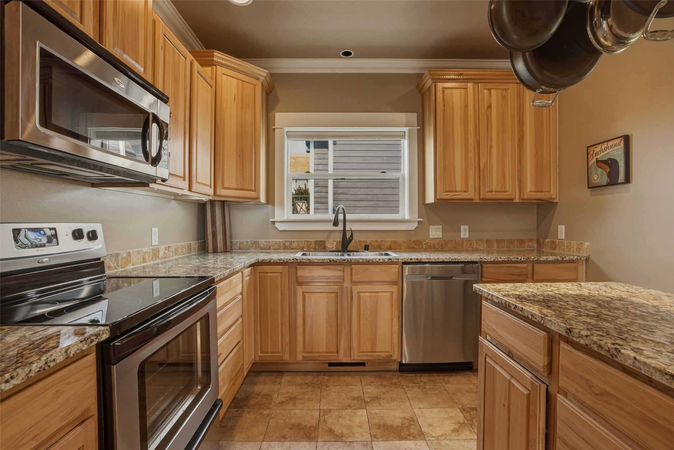 5111 Cattle Drive Property Photo 9