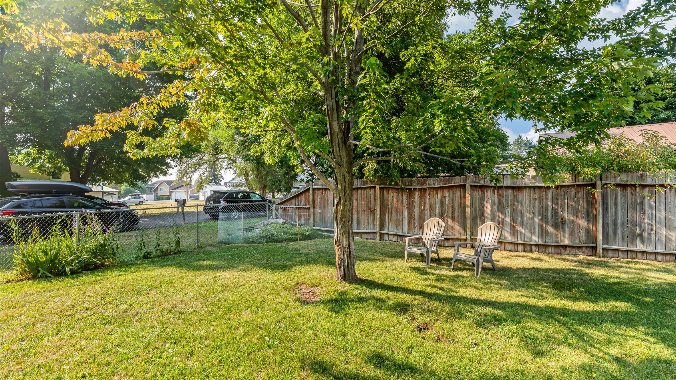 121 2nd Avenue E Property Photo 10