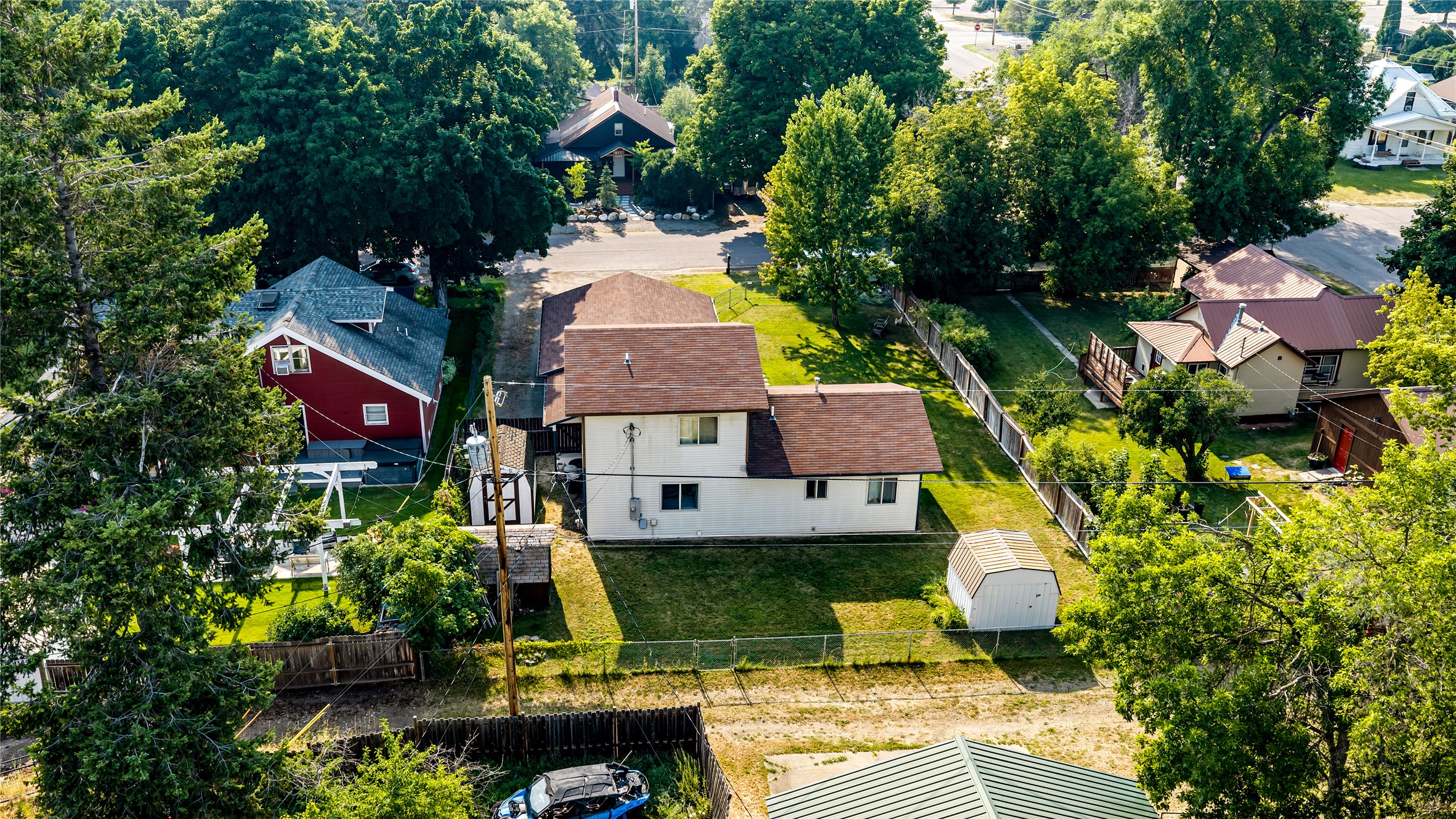 121 2nd Avenue E Property Photo 37