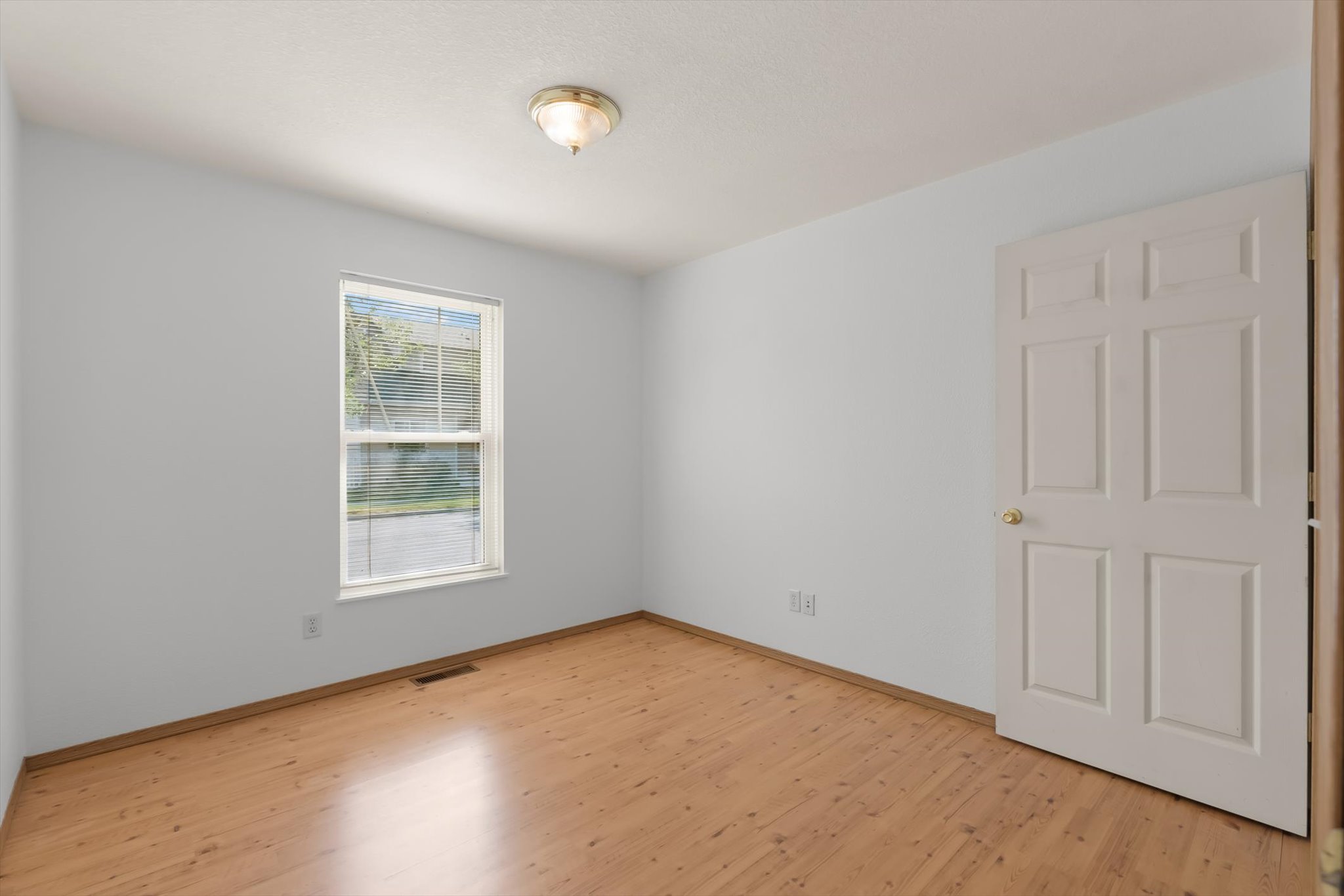 4855 Sonoma Street Property Photo 6