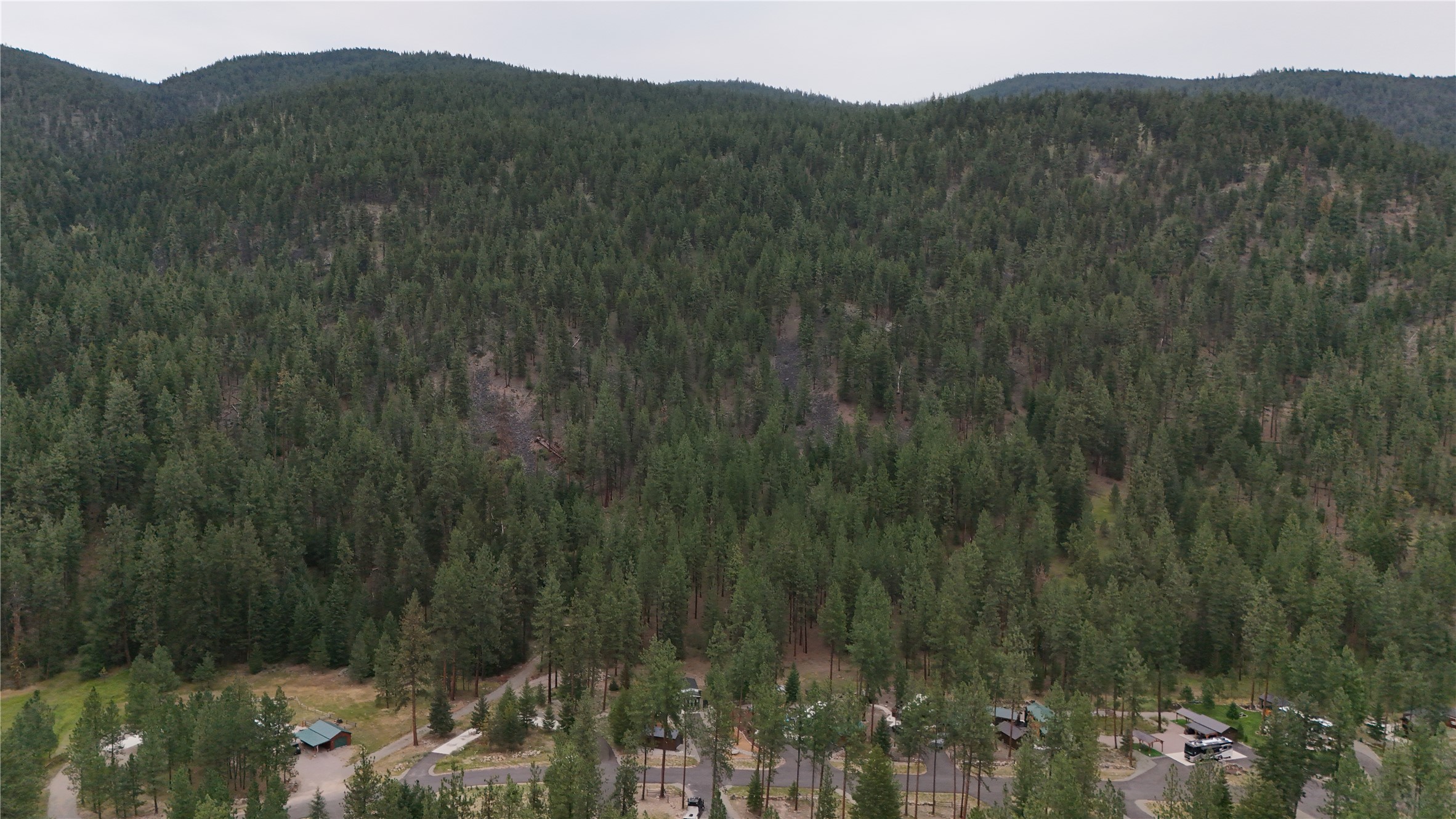 570 Shyrock Loop Drive Property Photo 12