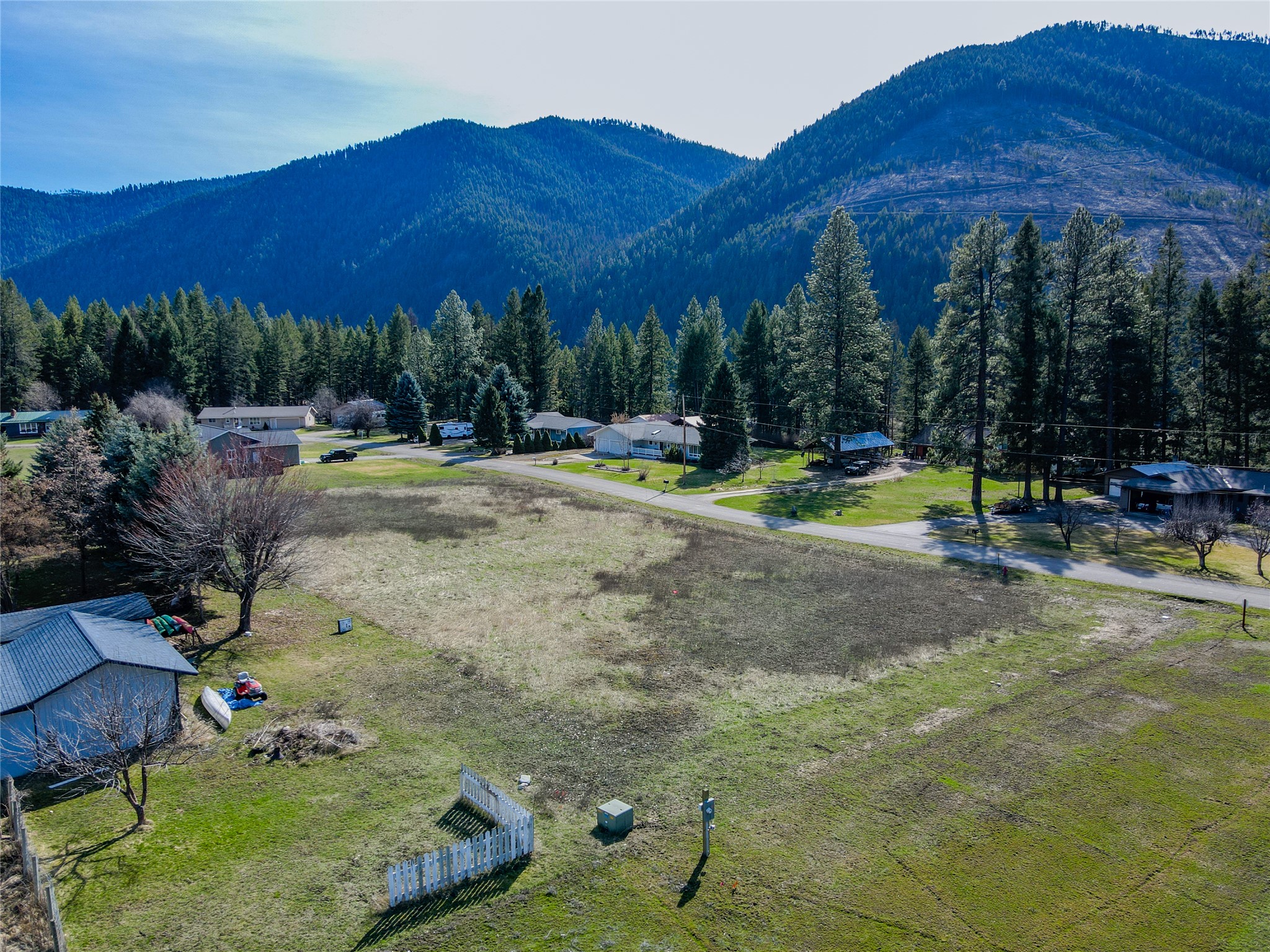 Nhn Yellowtail Road Property Photo 9