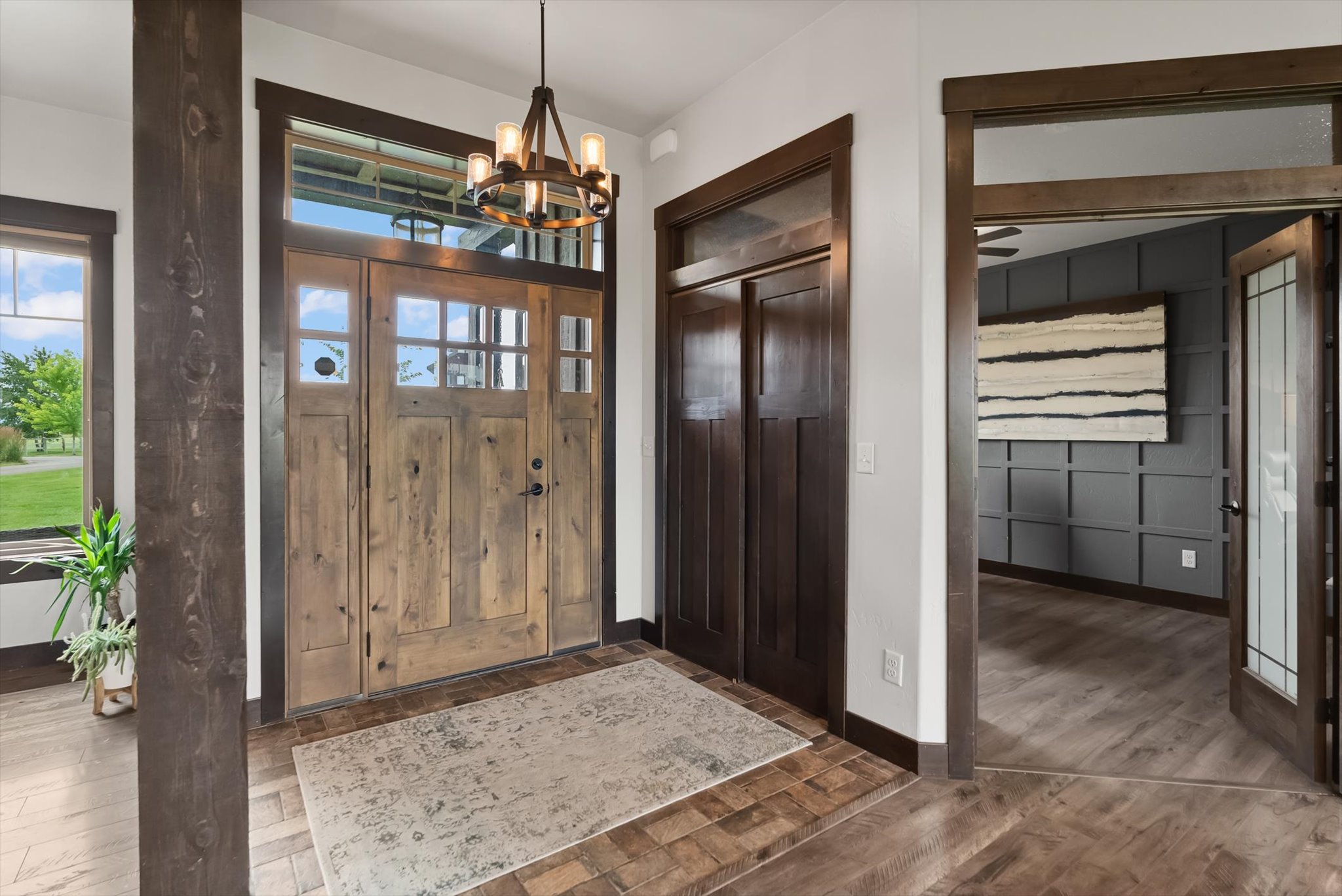 1025 Pheasant Haven Drive Property Photo 4