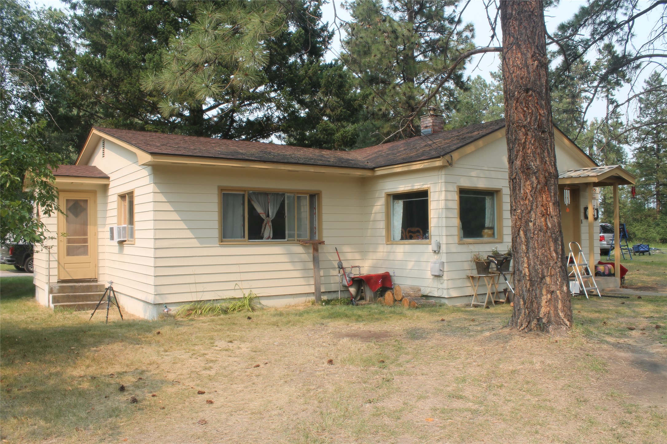 437 Maple Drive Property Photo 1