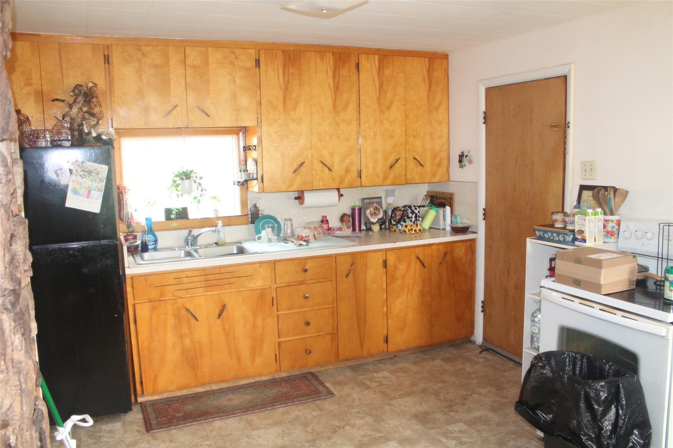 437 Maple Drive Property Photo 6