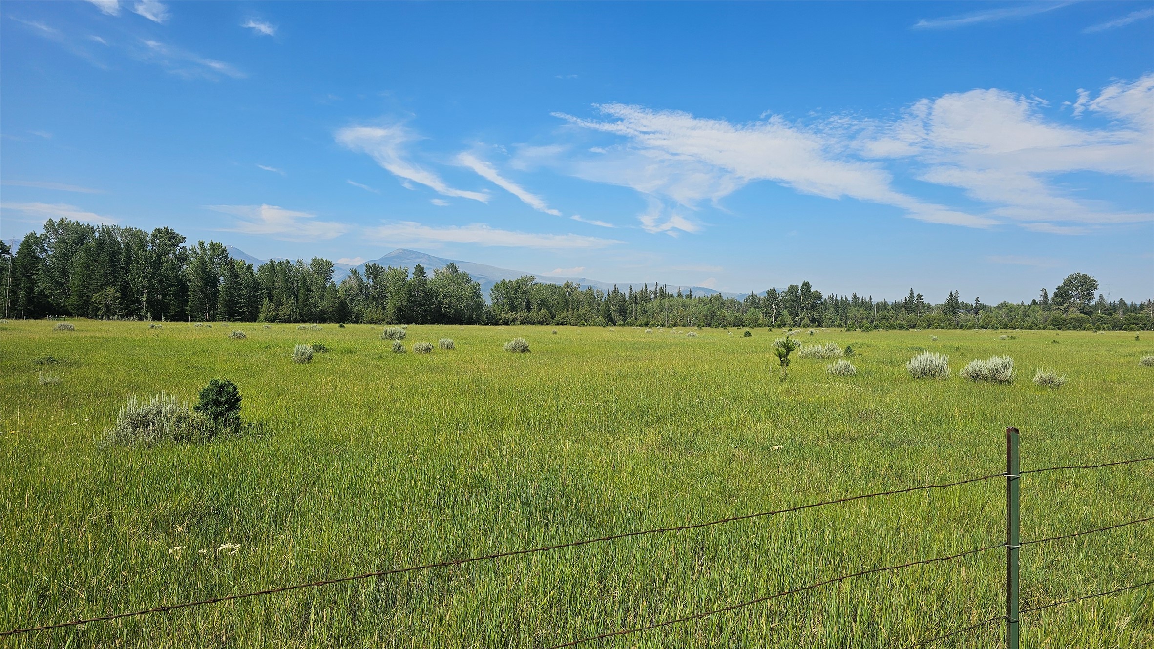 Na W Willow Creek Road Property Photo 7