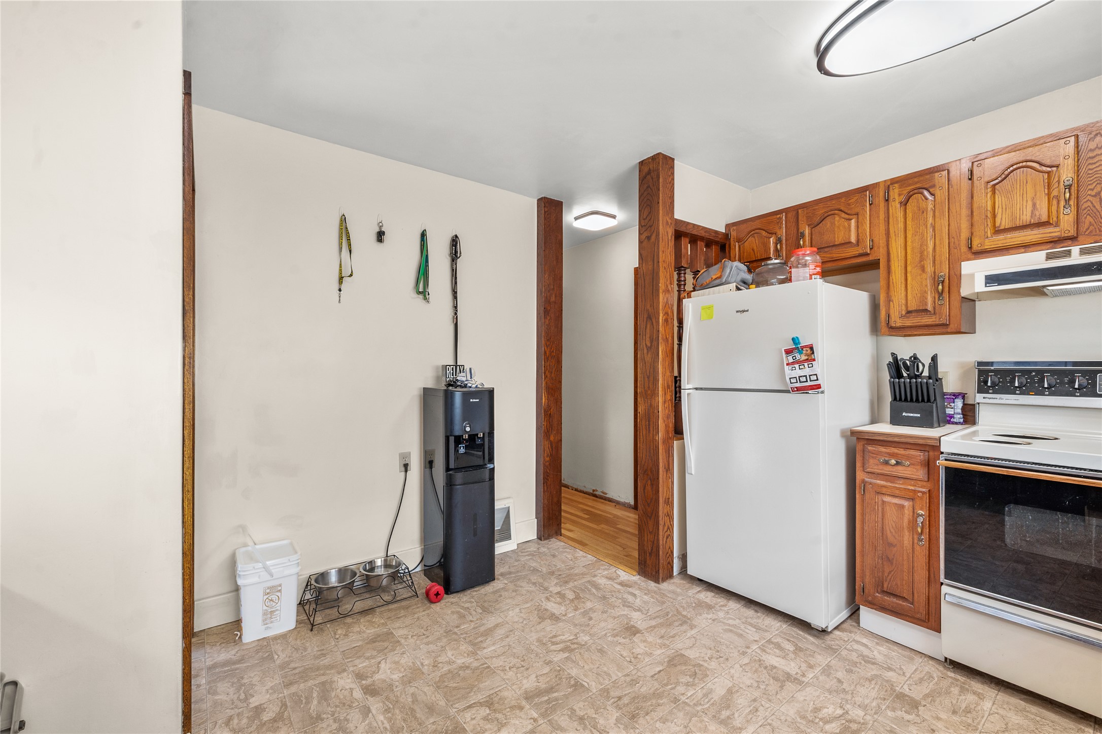 118 6th Avenue Property Photo 5