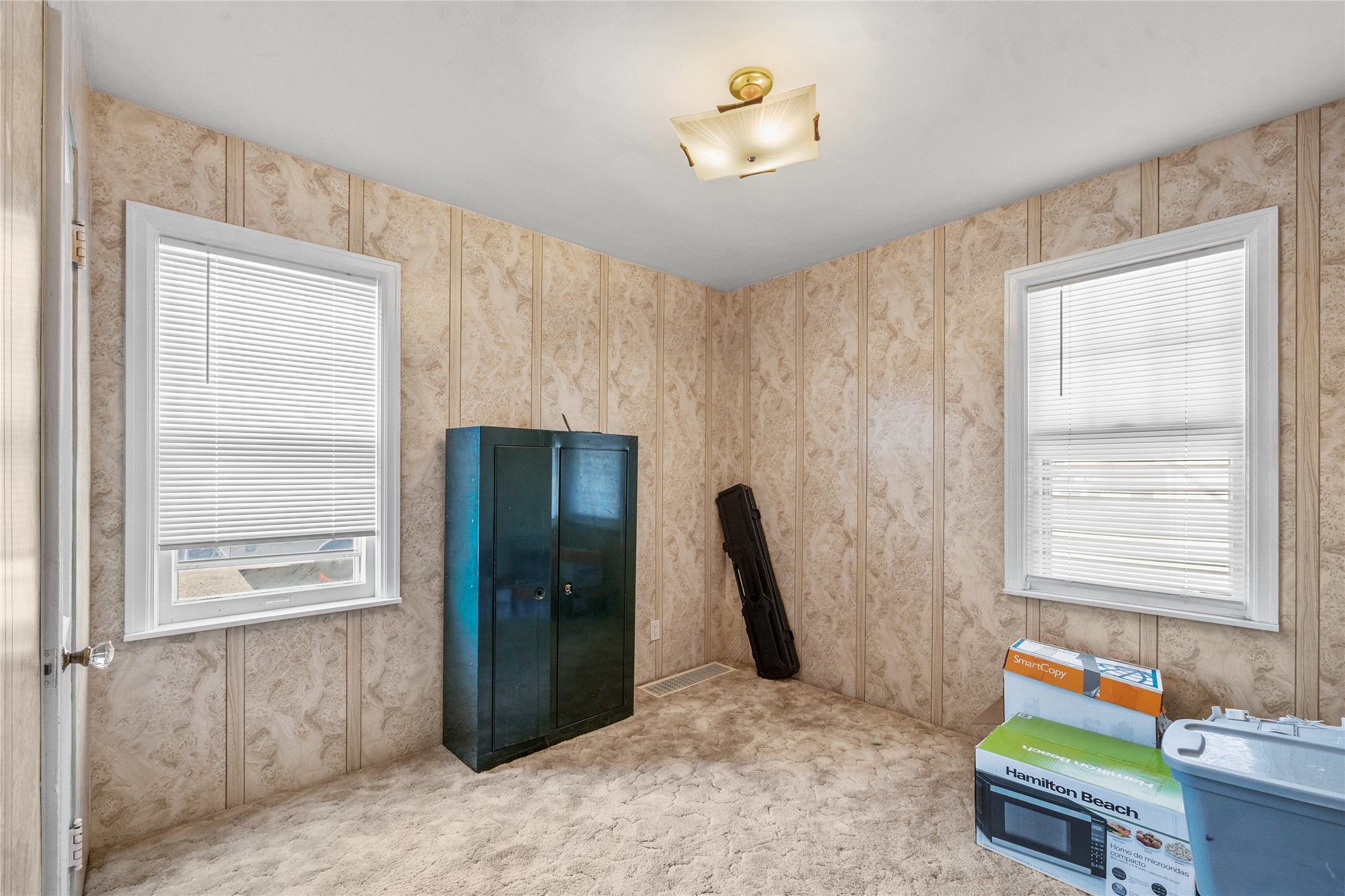118 6th Avenue Property Photo 9