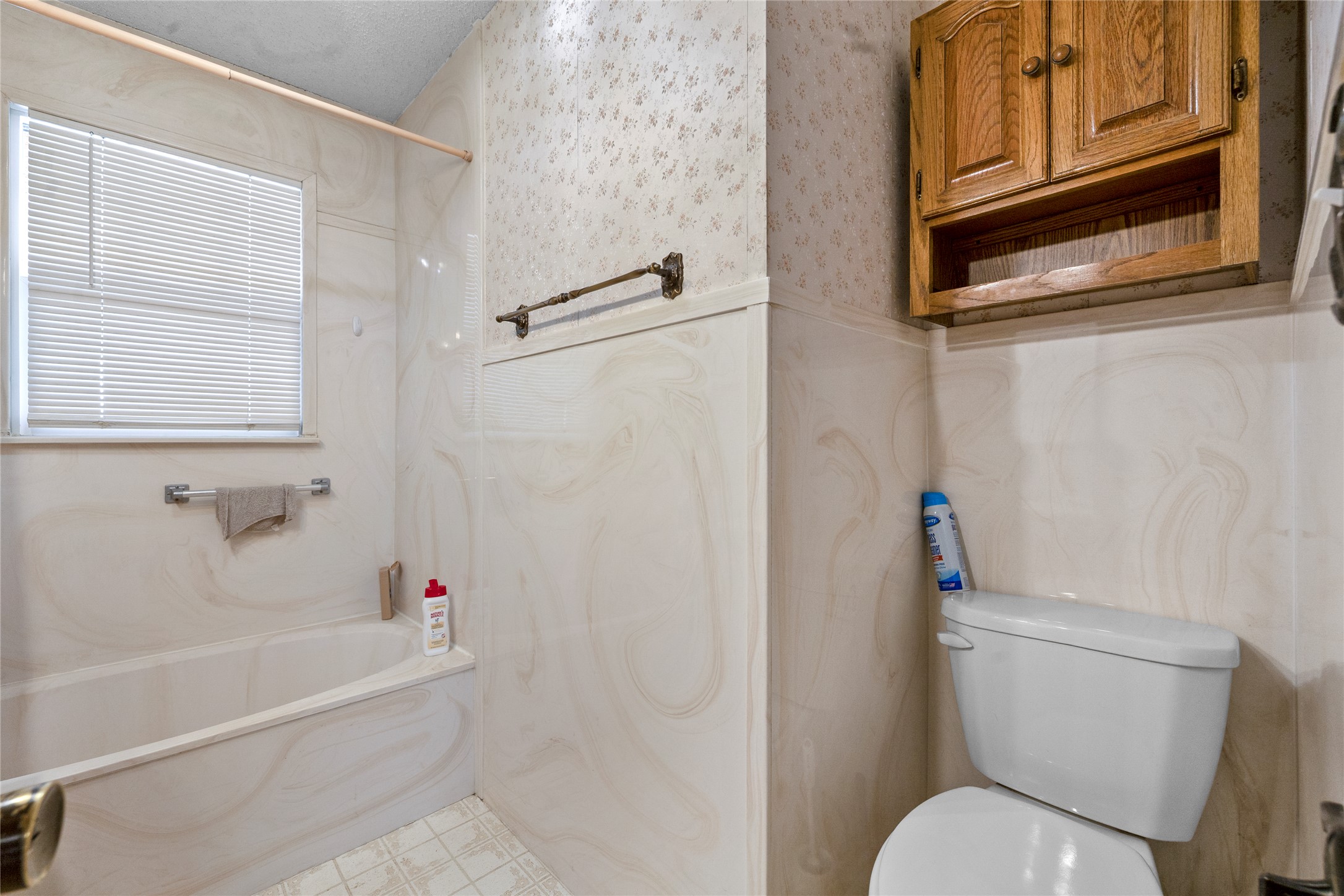 118 6th Avenue Property Photo 11