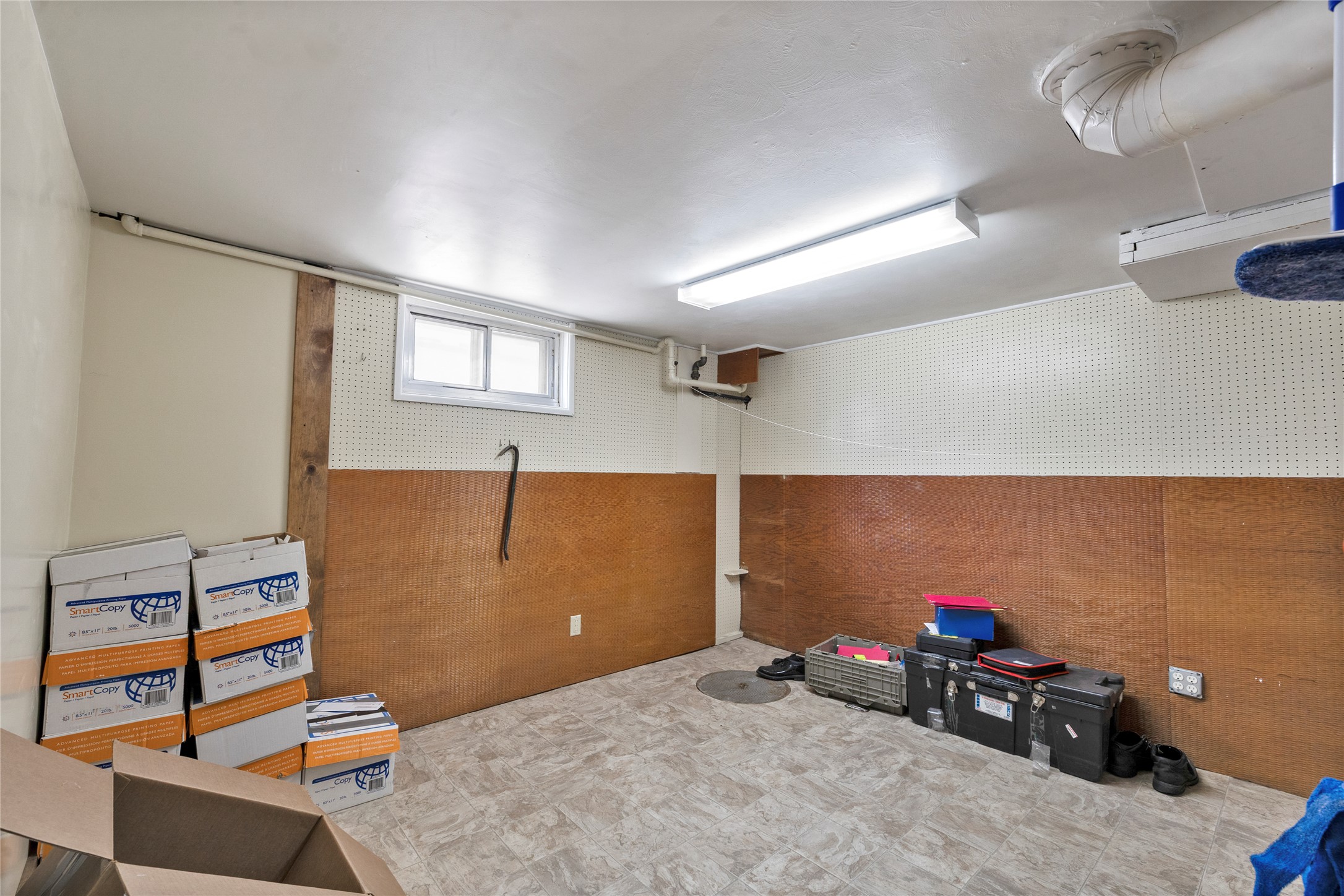 118 6th Avenue Property Photo 16