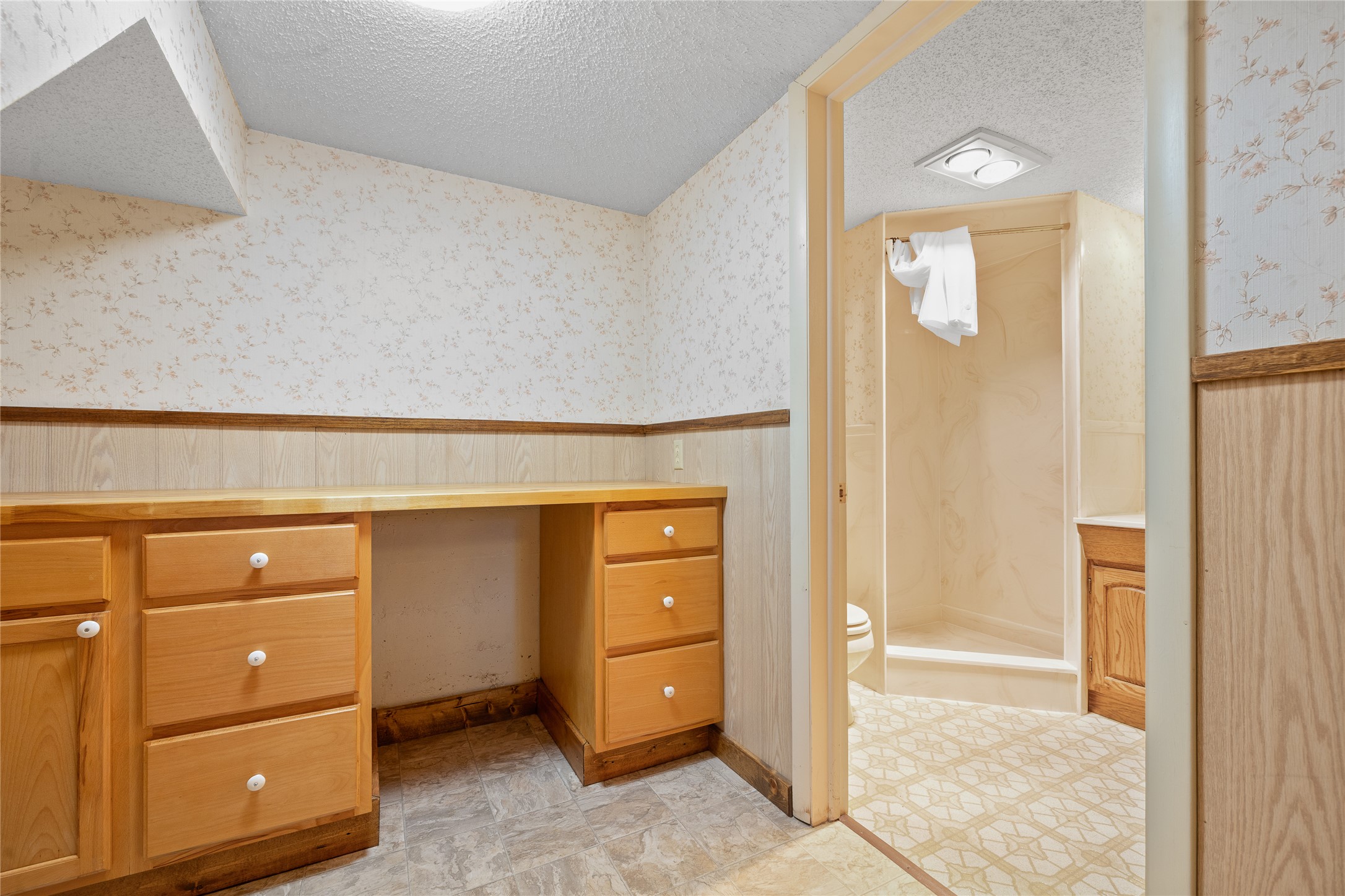 118 6th Avenue Property Photo 20