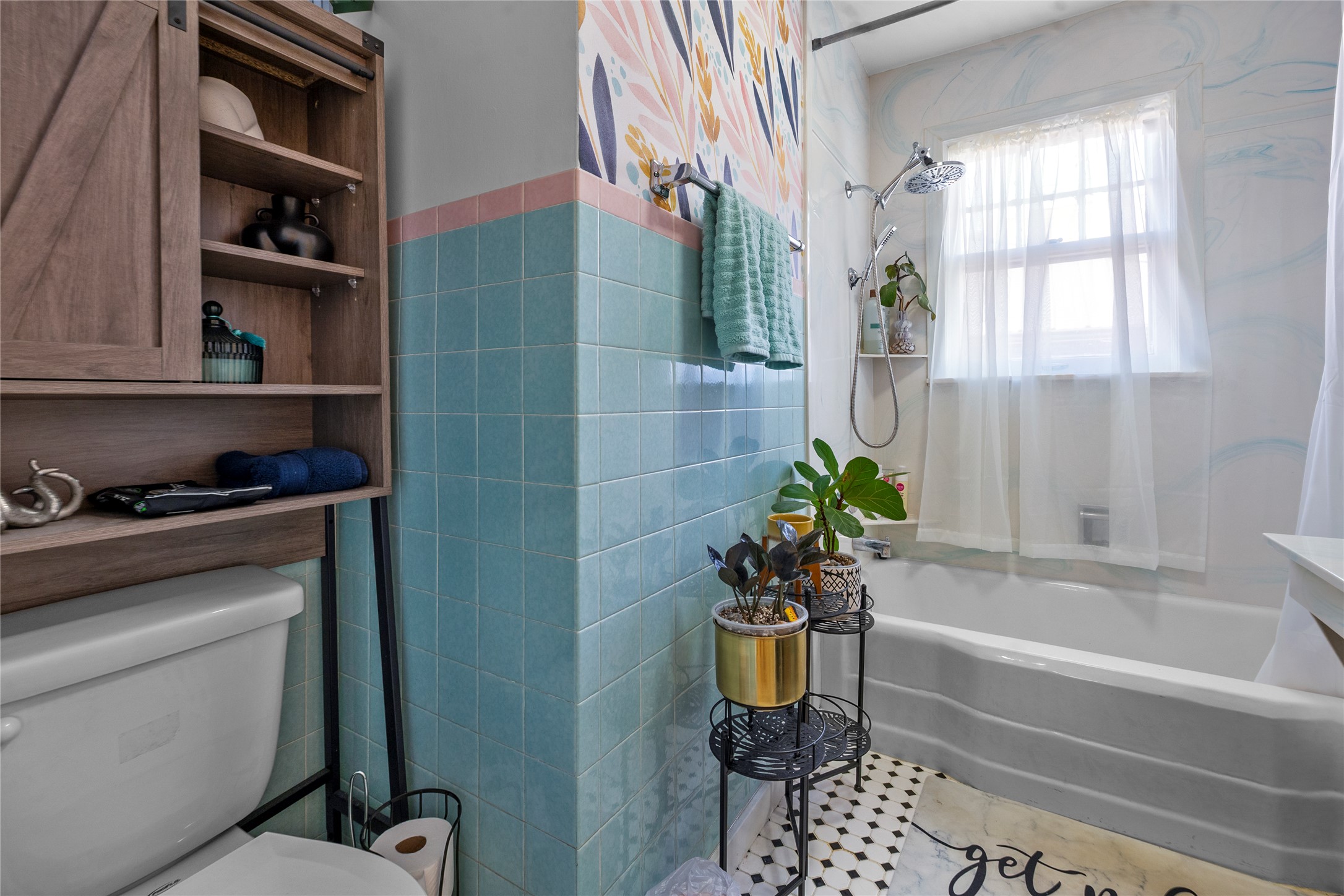 118 6th Avenue Property Photo 33