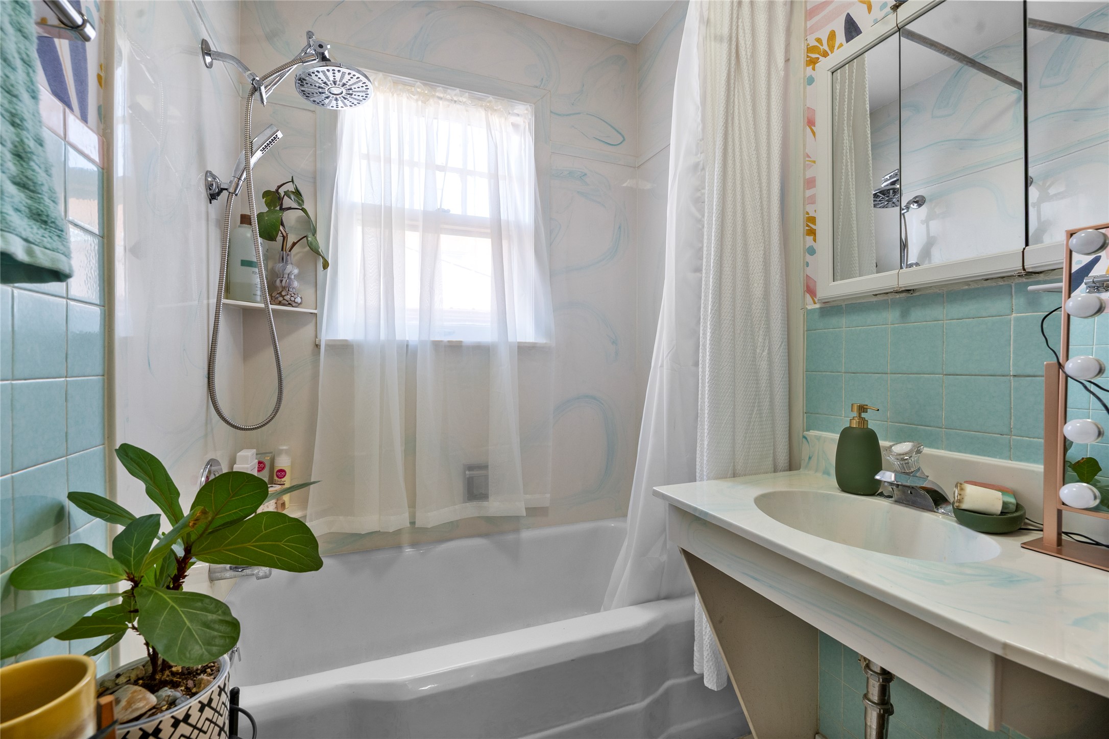 118 6th Avenue Property Photo 34